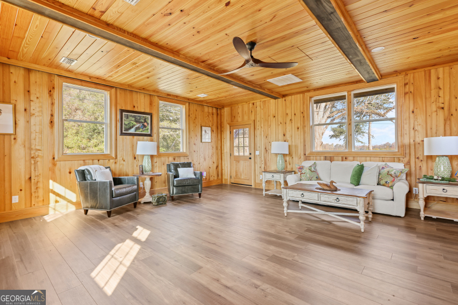 5466 Robbin Road Property Photo 47
