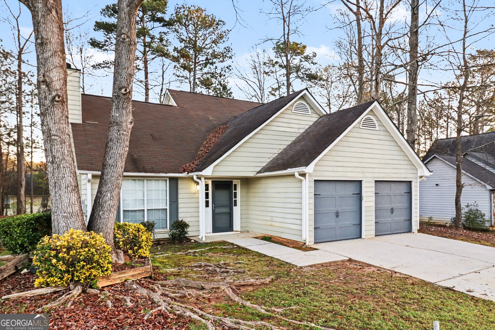 725 River Mist Drive Property Photo 3