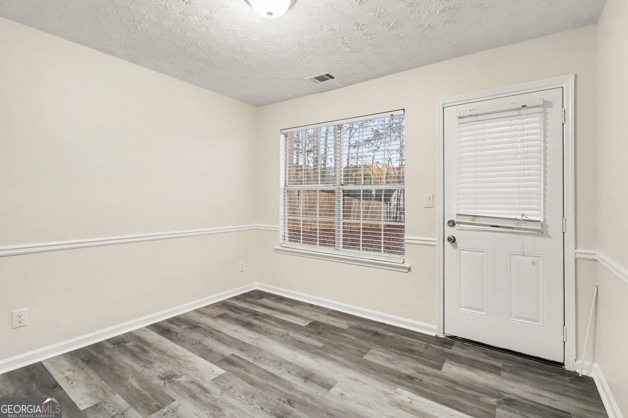 725 River Mist Drive Property Photo 8