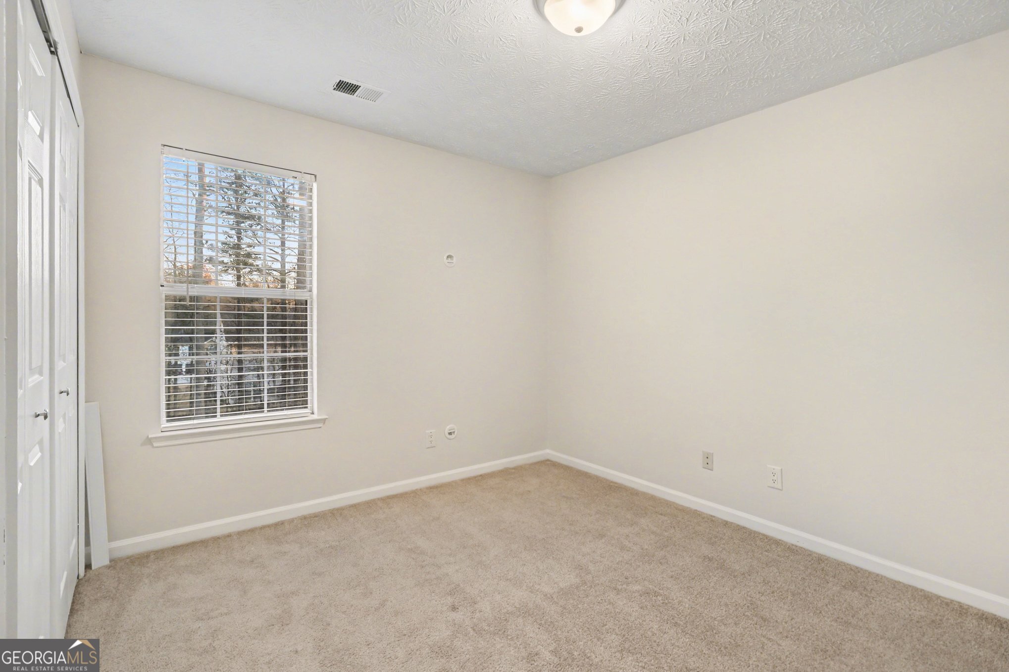 725 River Mist Drive Property Photo 16