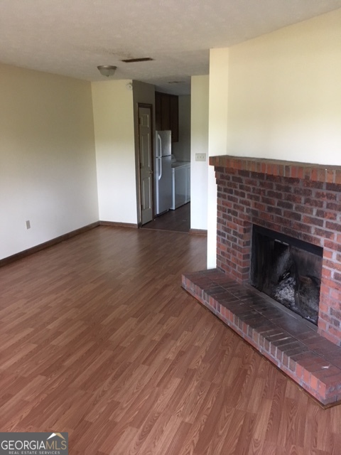 317 Epps Bridge Road Property Photo 4