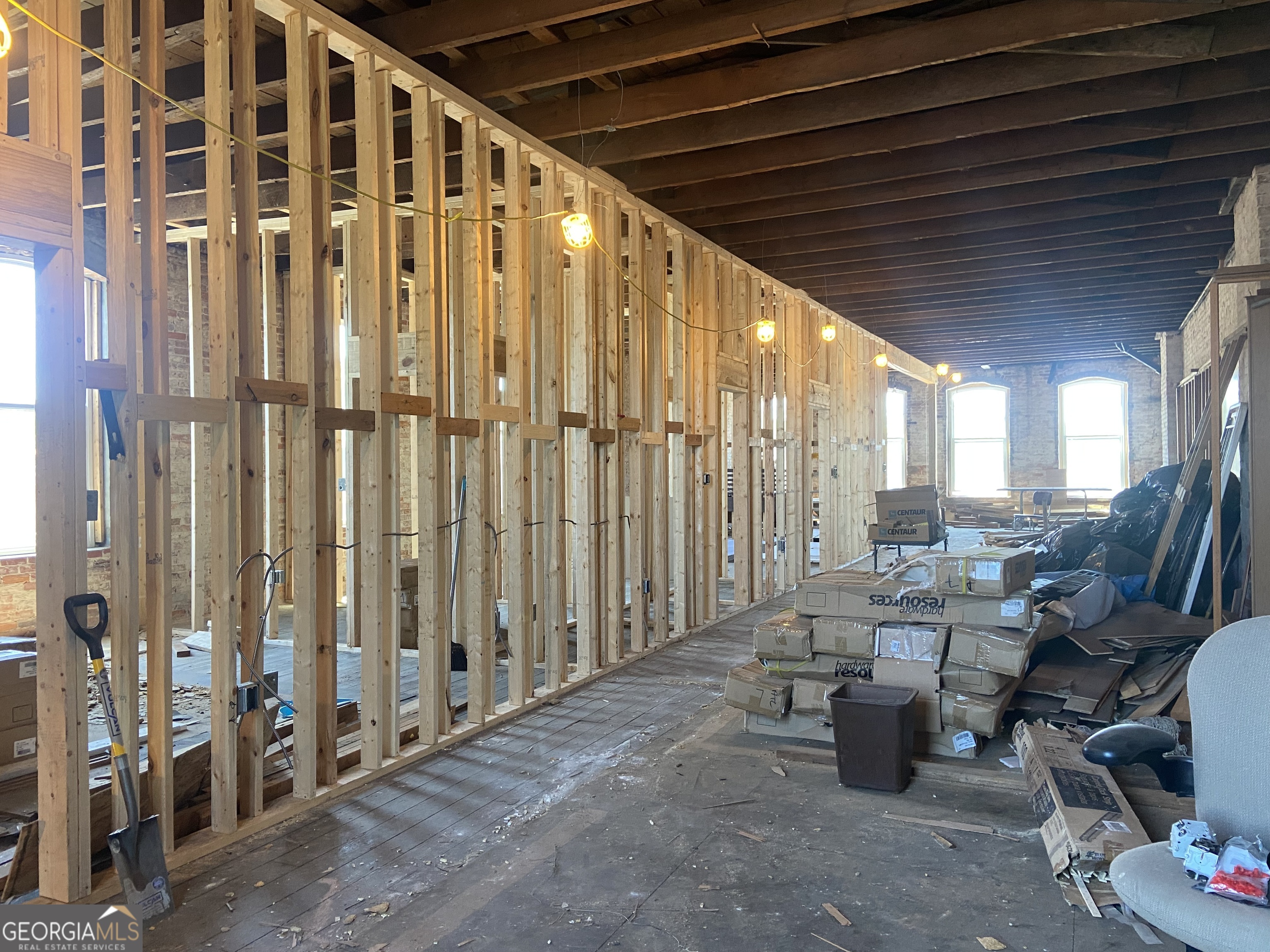 100 Sumter Street Property Photo 9
