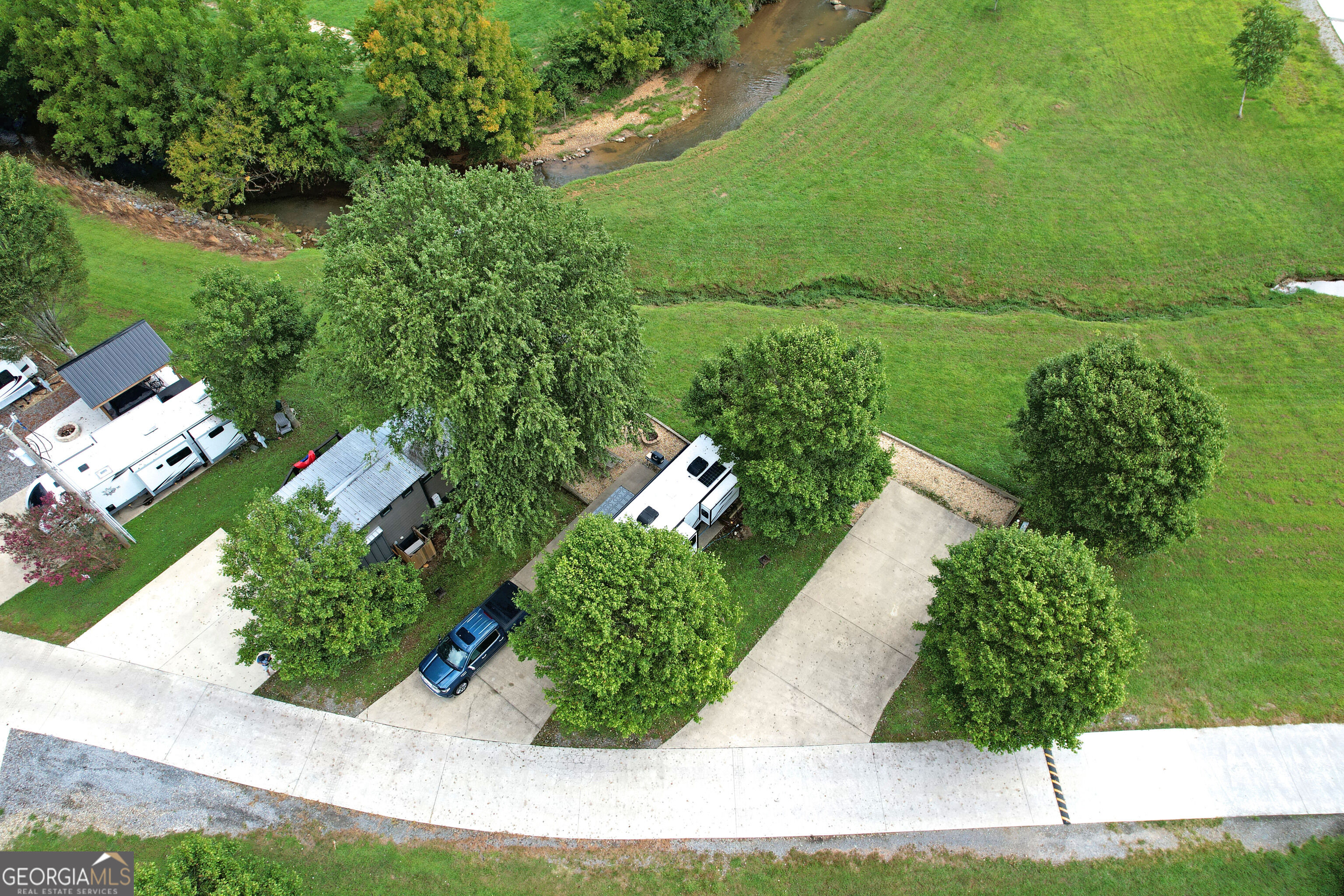 34 Mountain Meadows Circle Property Photo 1