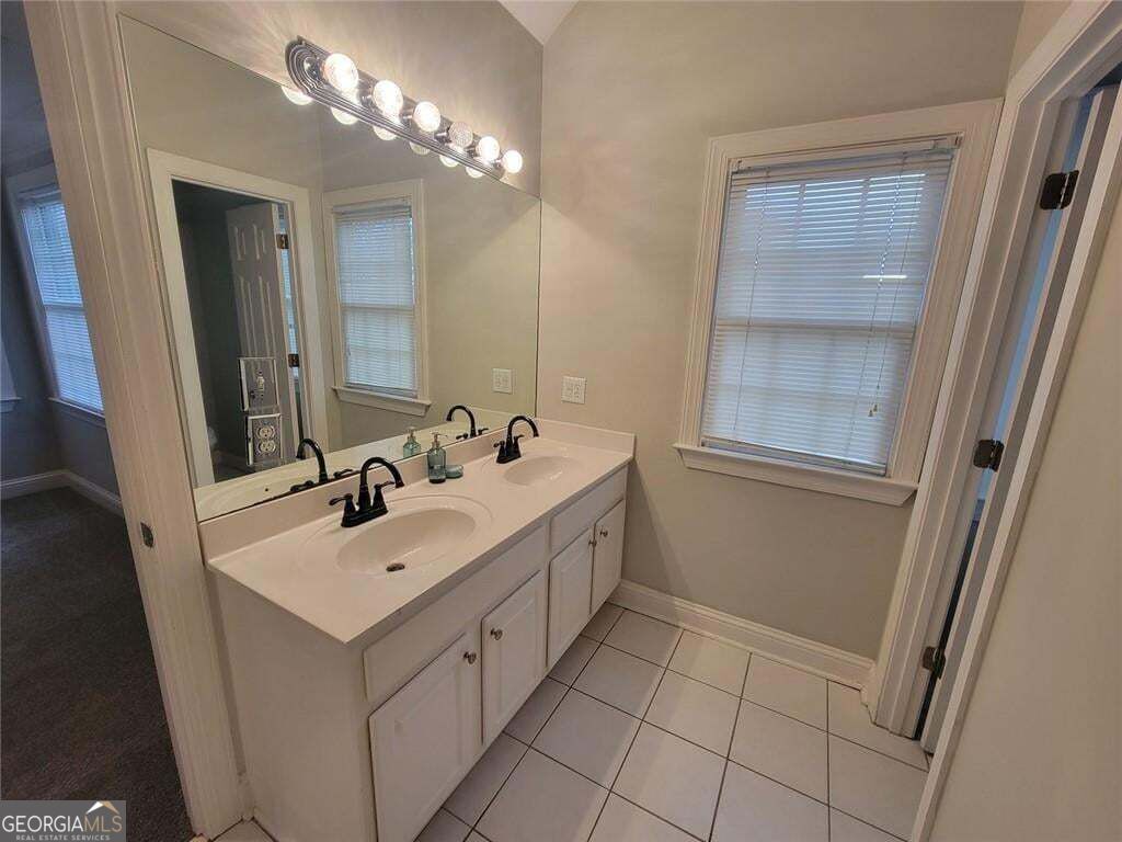 51 Little Street Se Property Photo 16