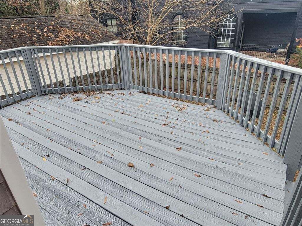 51 Little Street Se Property Photo 27