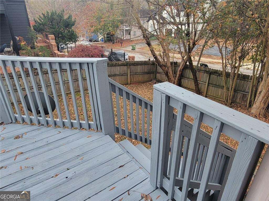 51 Little Street Se Property Photo 28