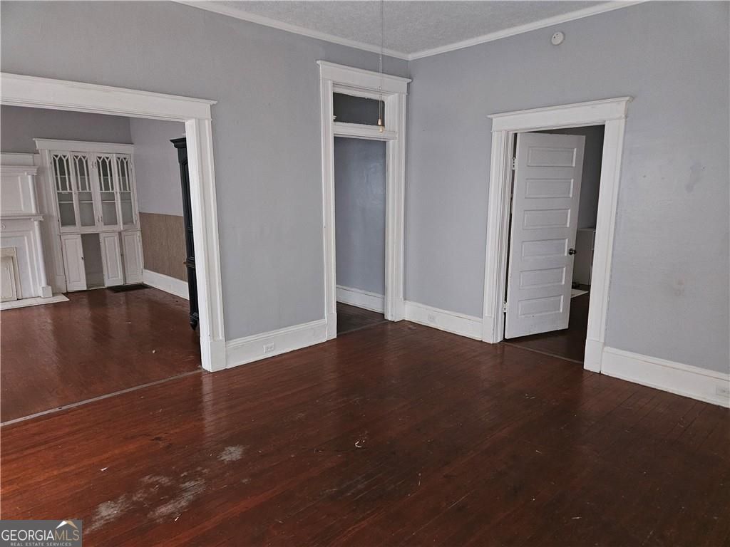 2372 Beech Avenue Property Photo 3