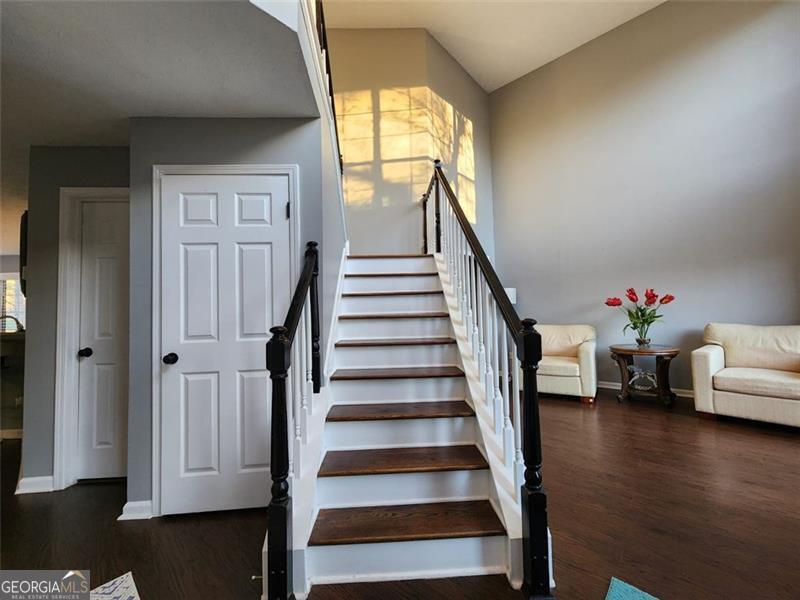225 Jon Jeff Drive Nw Property Photo 4