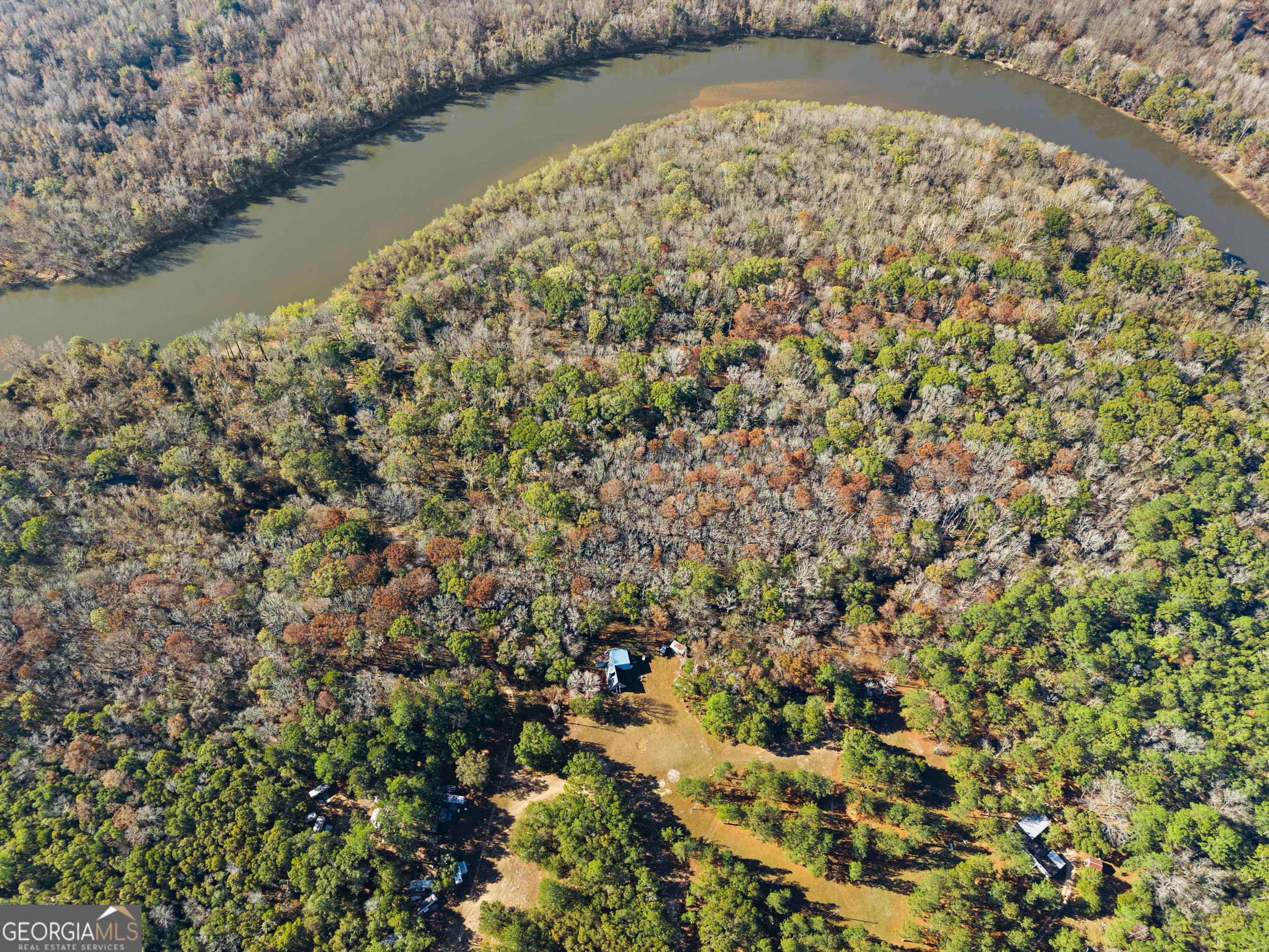 554 Mariners Way Property Photo 3