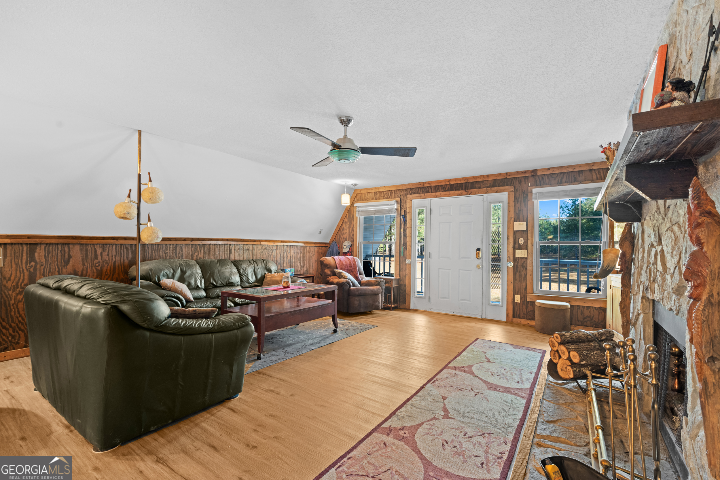 554 Mariners Way Property Photo 7