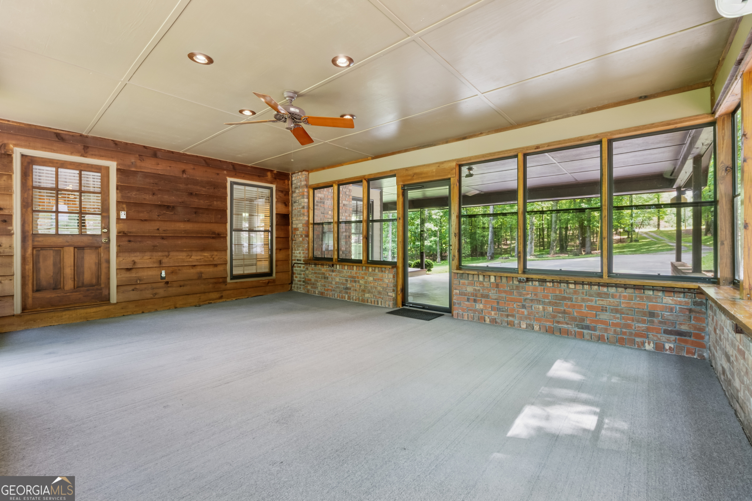 2270 Dinsmore Road Property Photo 34