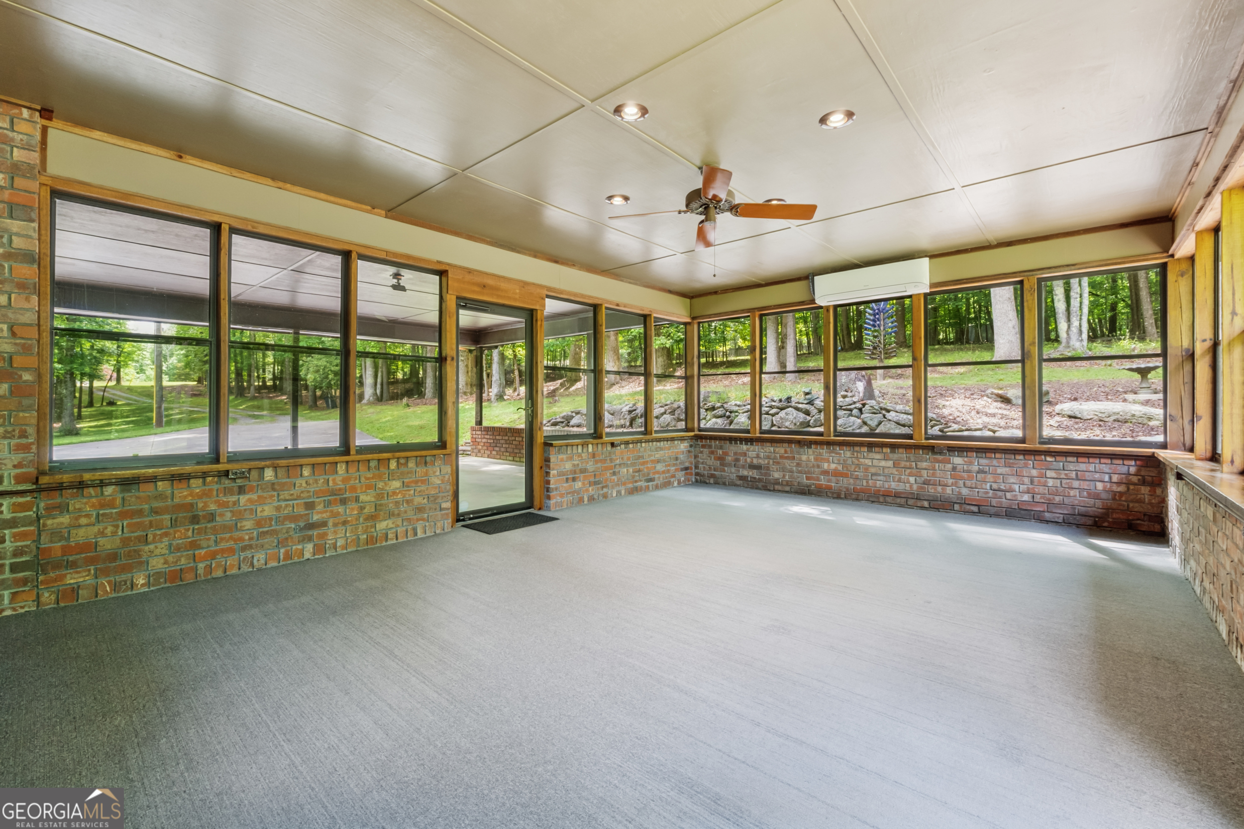 2270 Dinsmore Road Property Photo 35