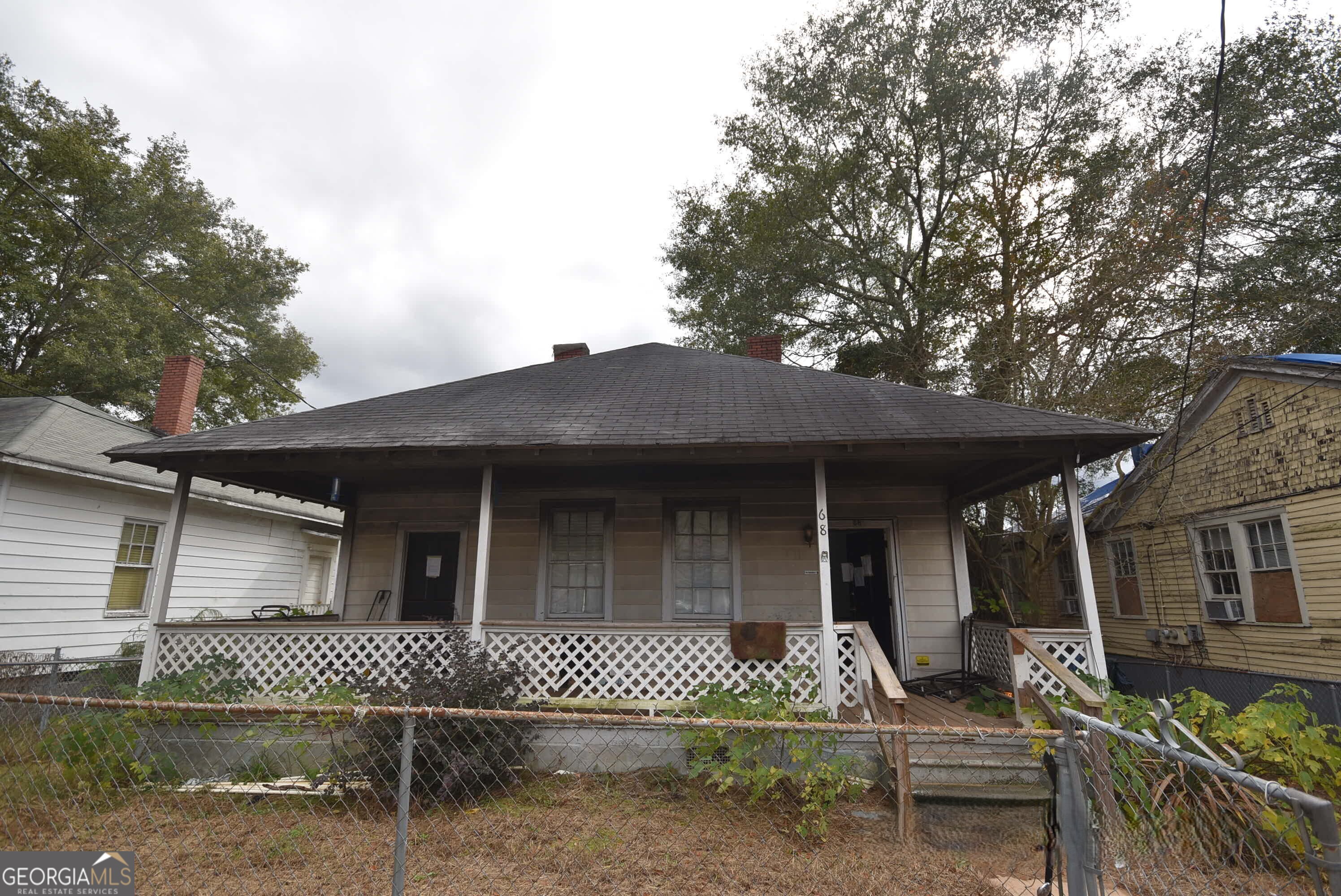 68 Poplar Street Property Photo 1