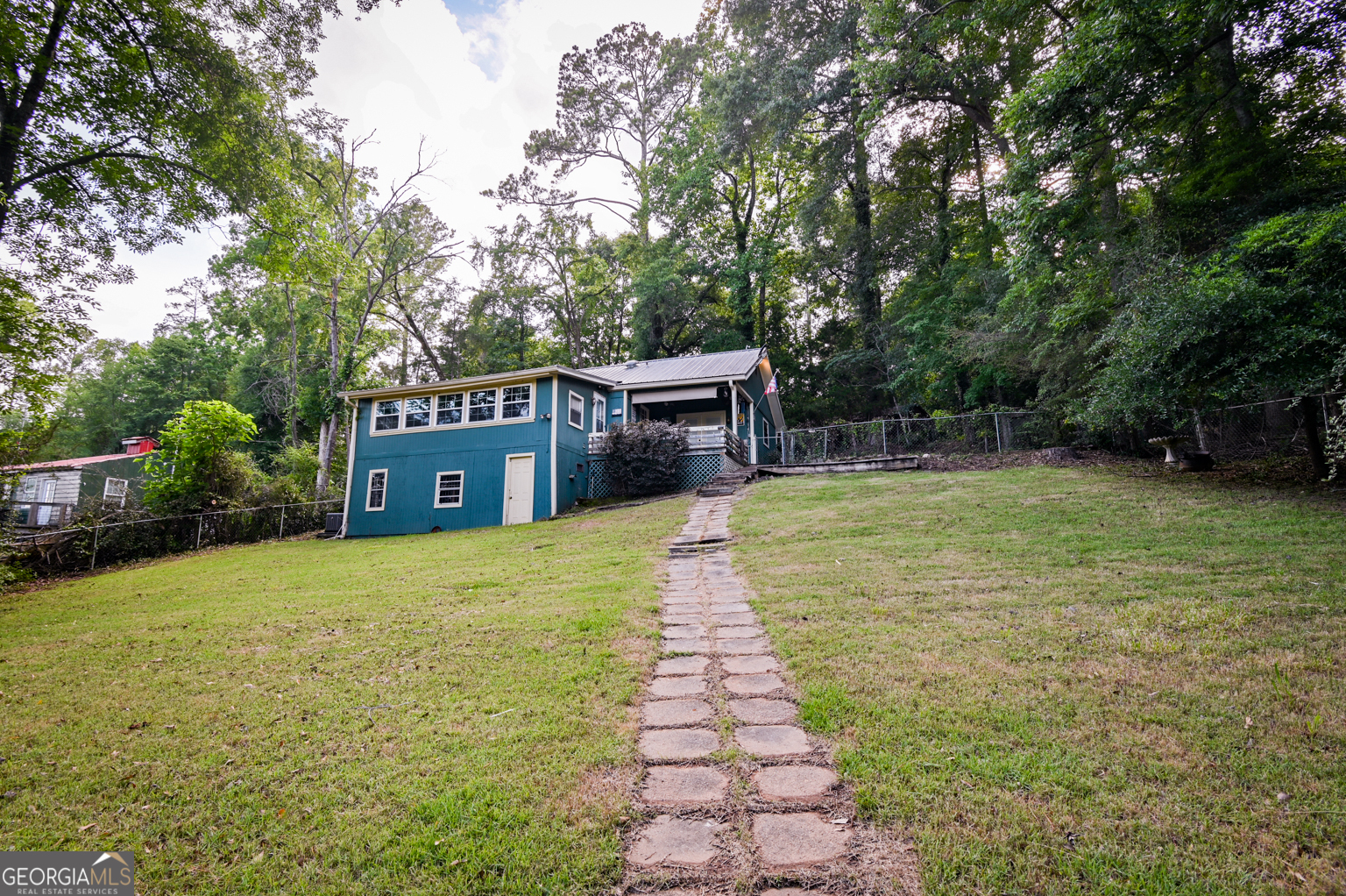 458 Haley Road Property Photo 6