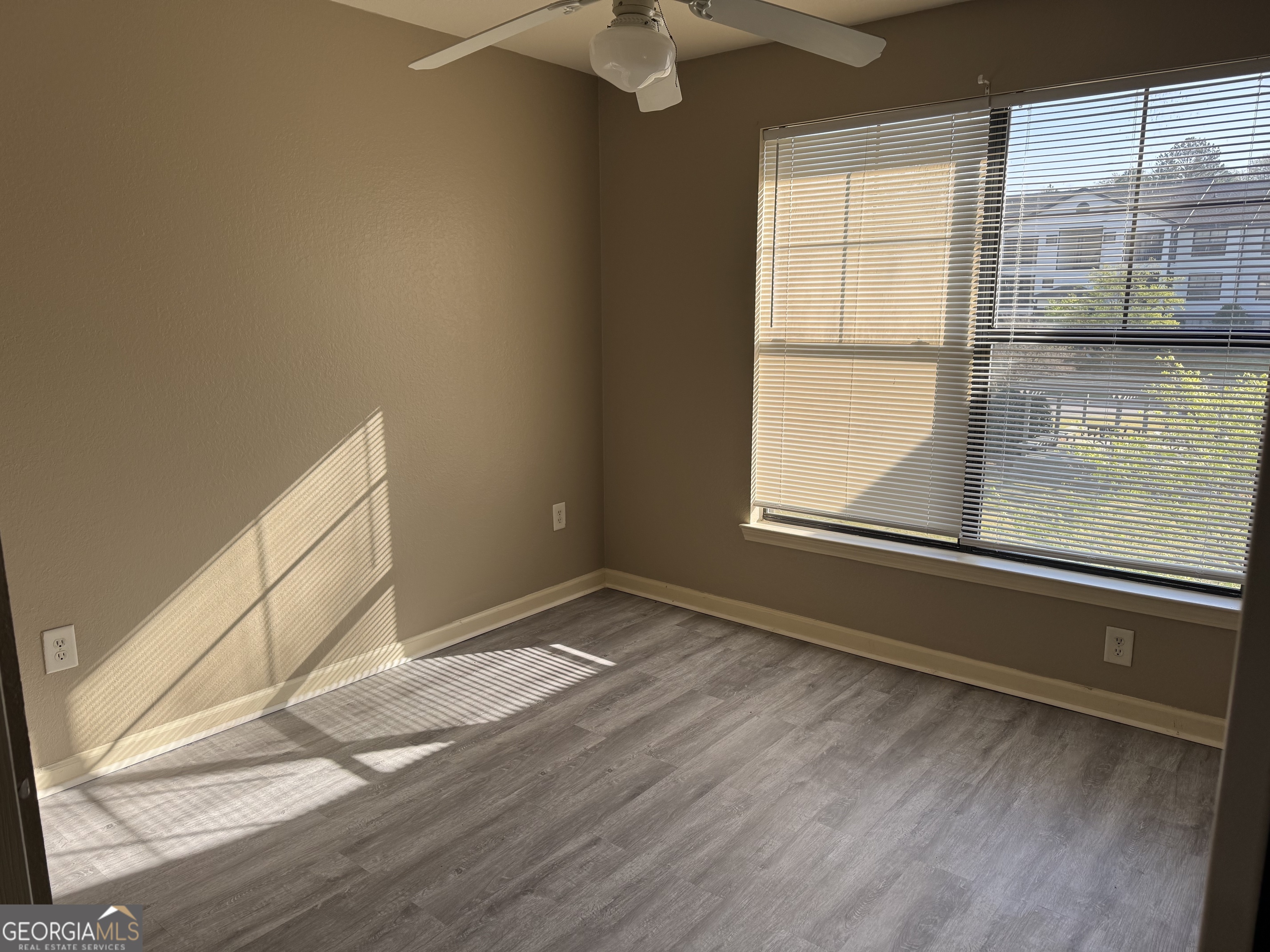 211 North Avenue # 1332 Property Photo 9