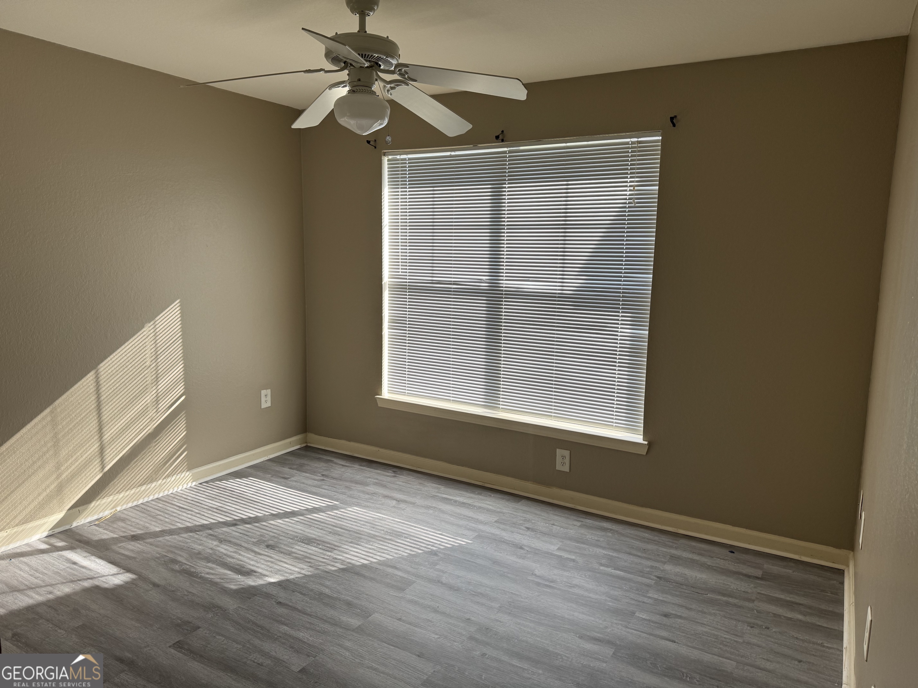 211 North Avenue # 1332 Property Photo 12