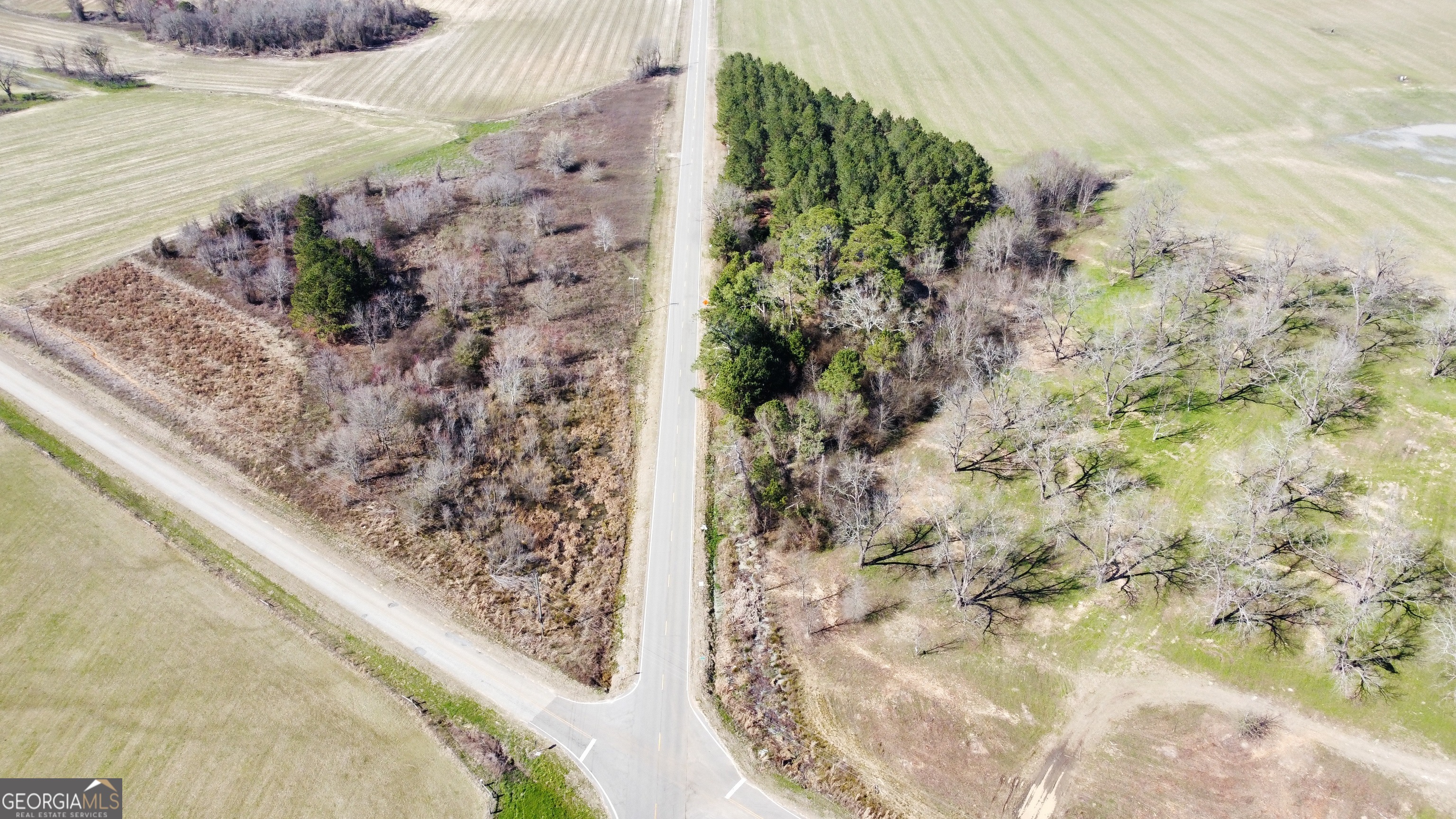 1 N County Line Road Property Photo 1