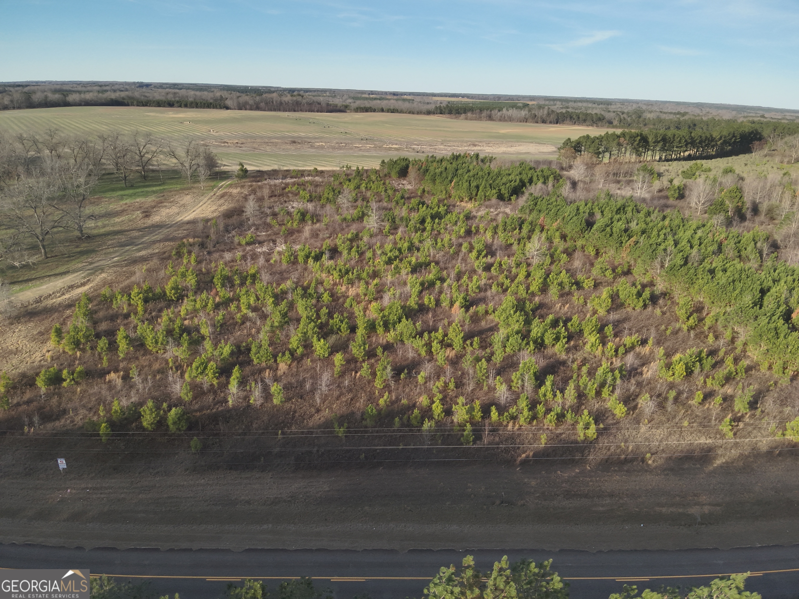 4 N County Line Road Property Photo 1