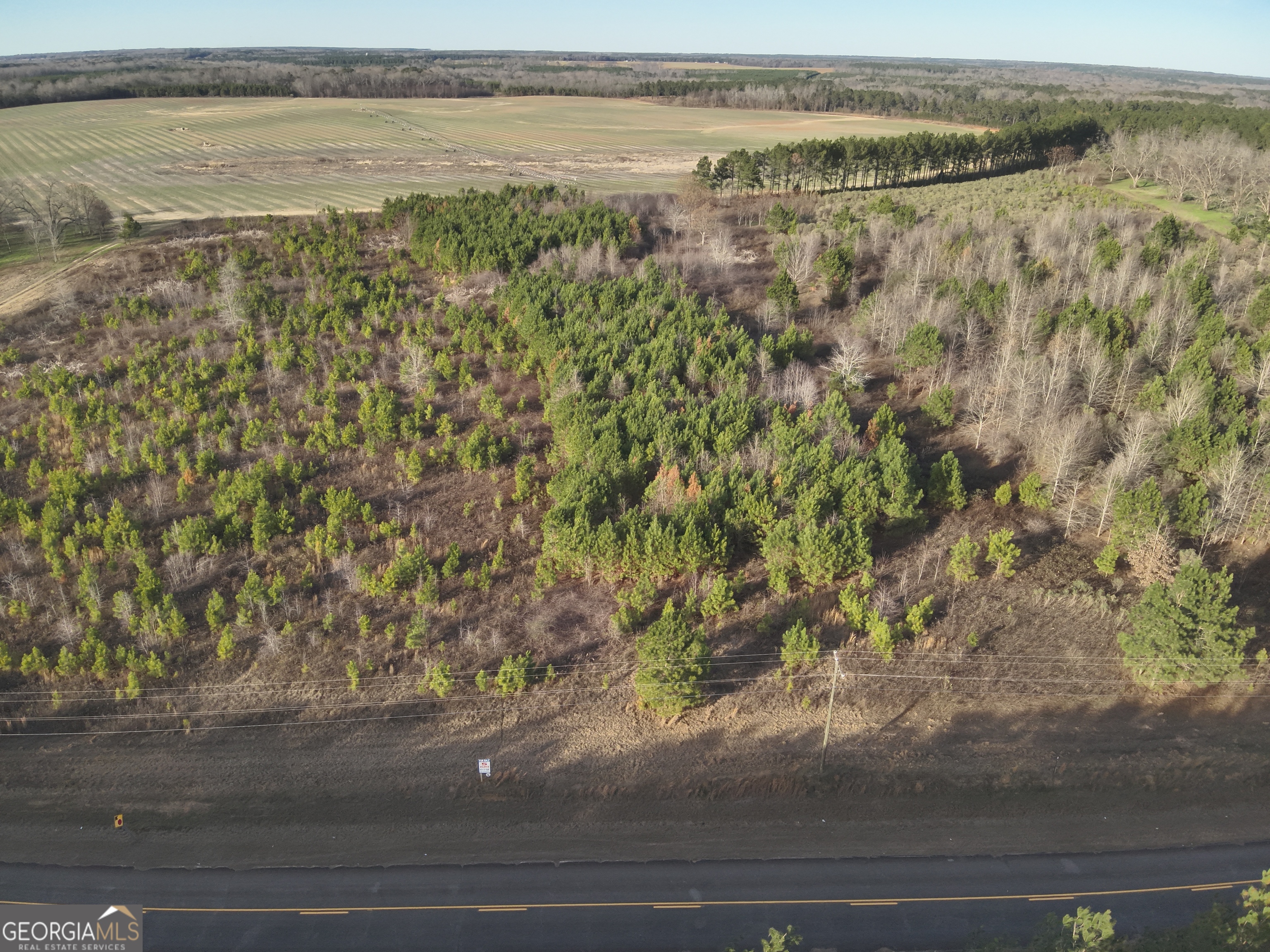 4 N County Line Road Property Photo 2