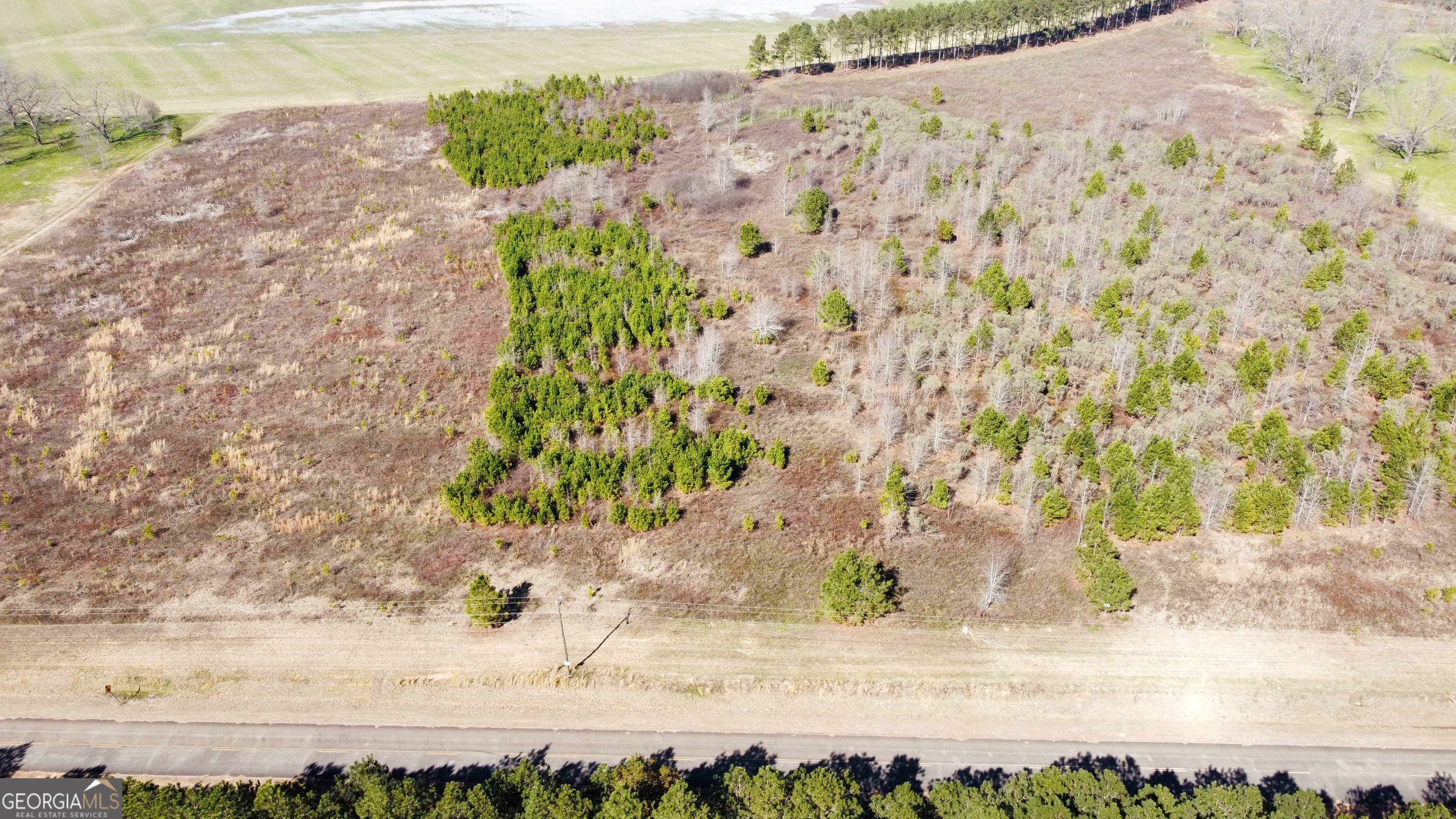 4 N County Line Road Property Photo 5