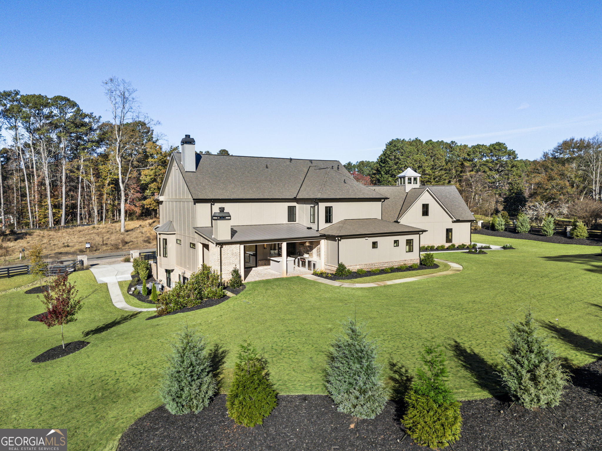 1005 Haddie Way Property Photo 13