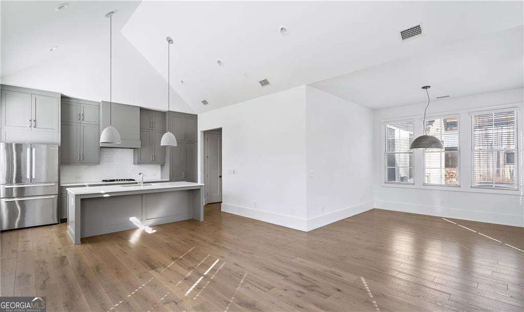 377 Anders N Property Photo 9