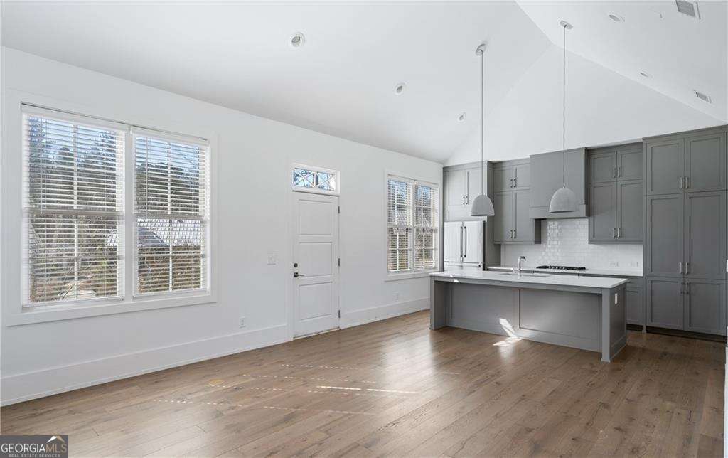 377 Anders N Property Photo 10