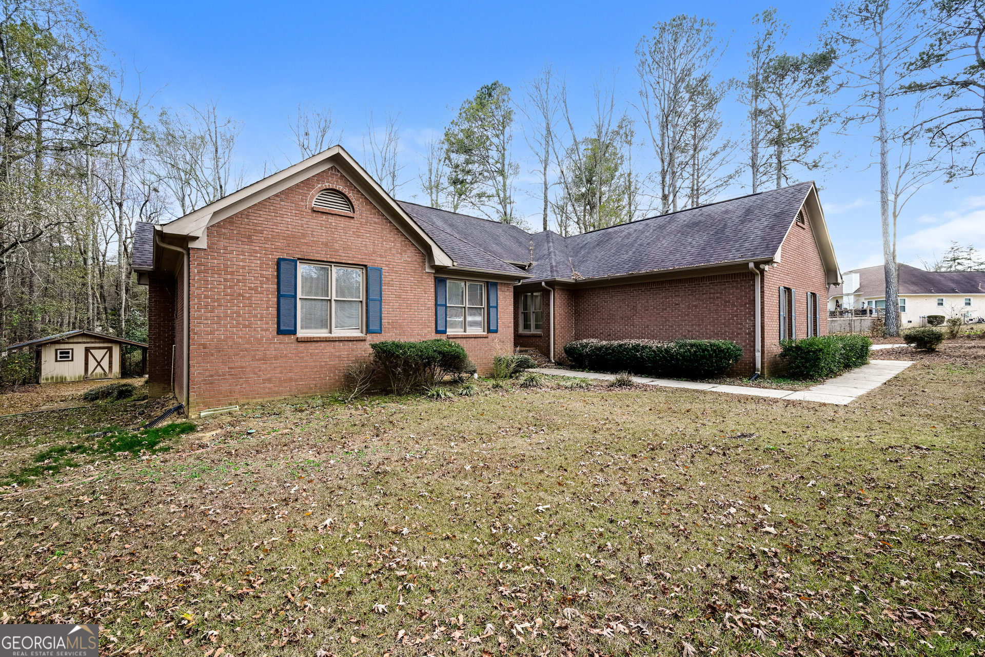 100 Red Maple Drive Property Photo 2