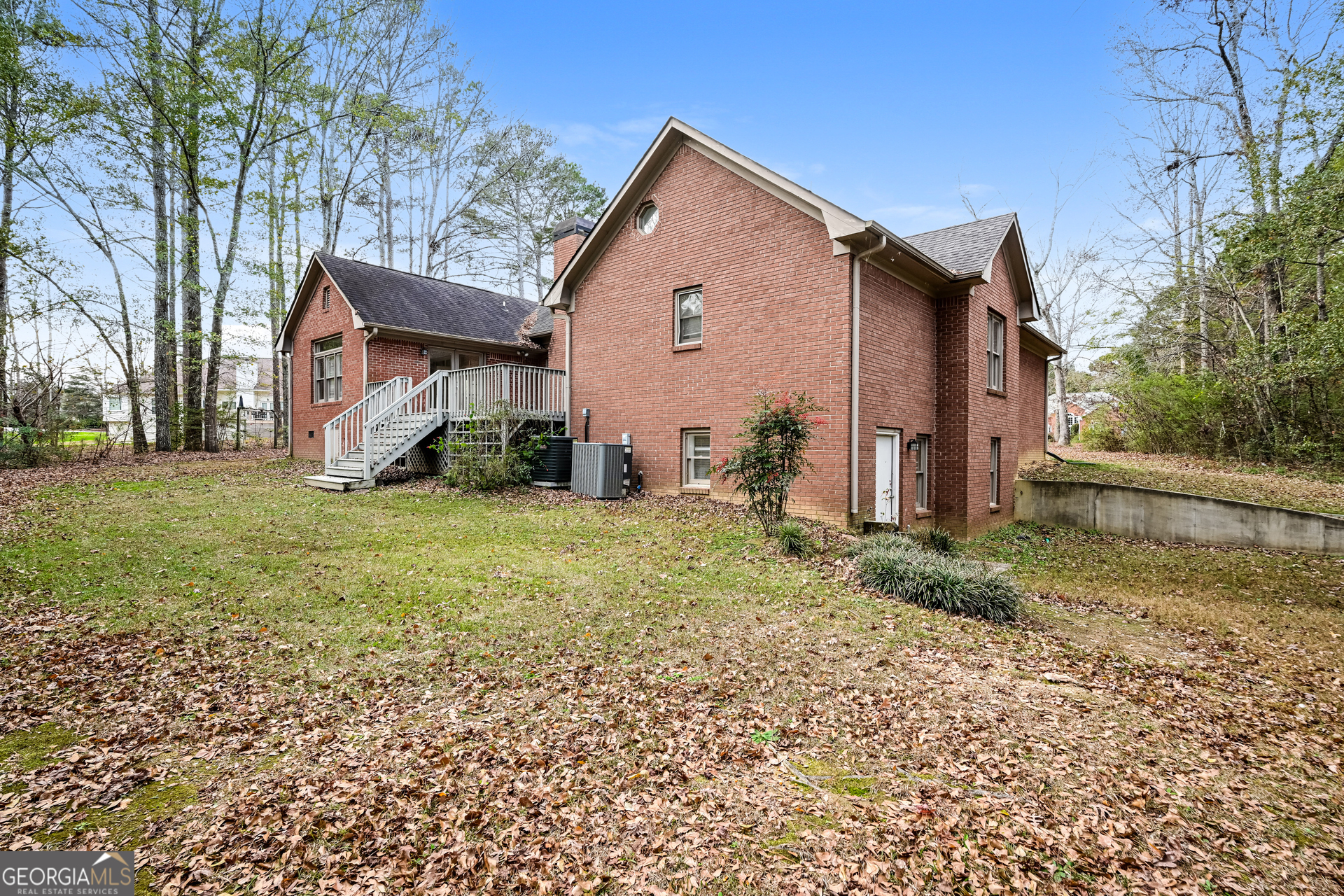 100 Red Maple Drive Property Photo 15