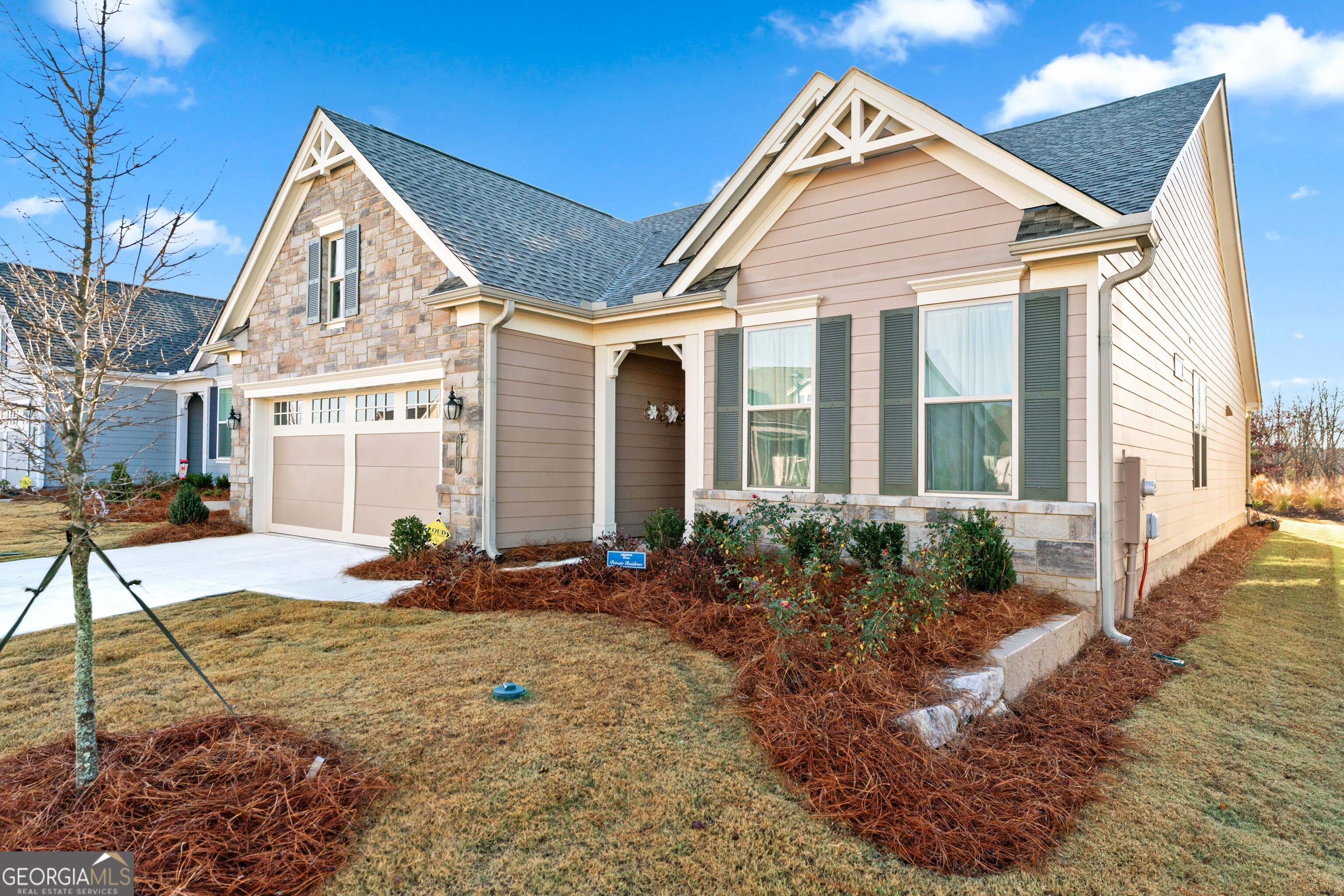 321 Bear Way Property Photo 4