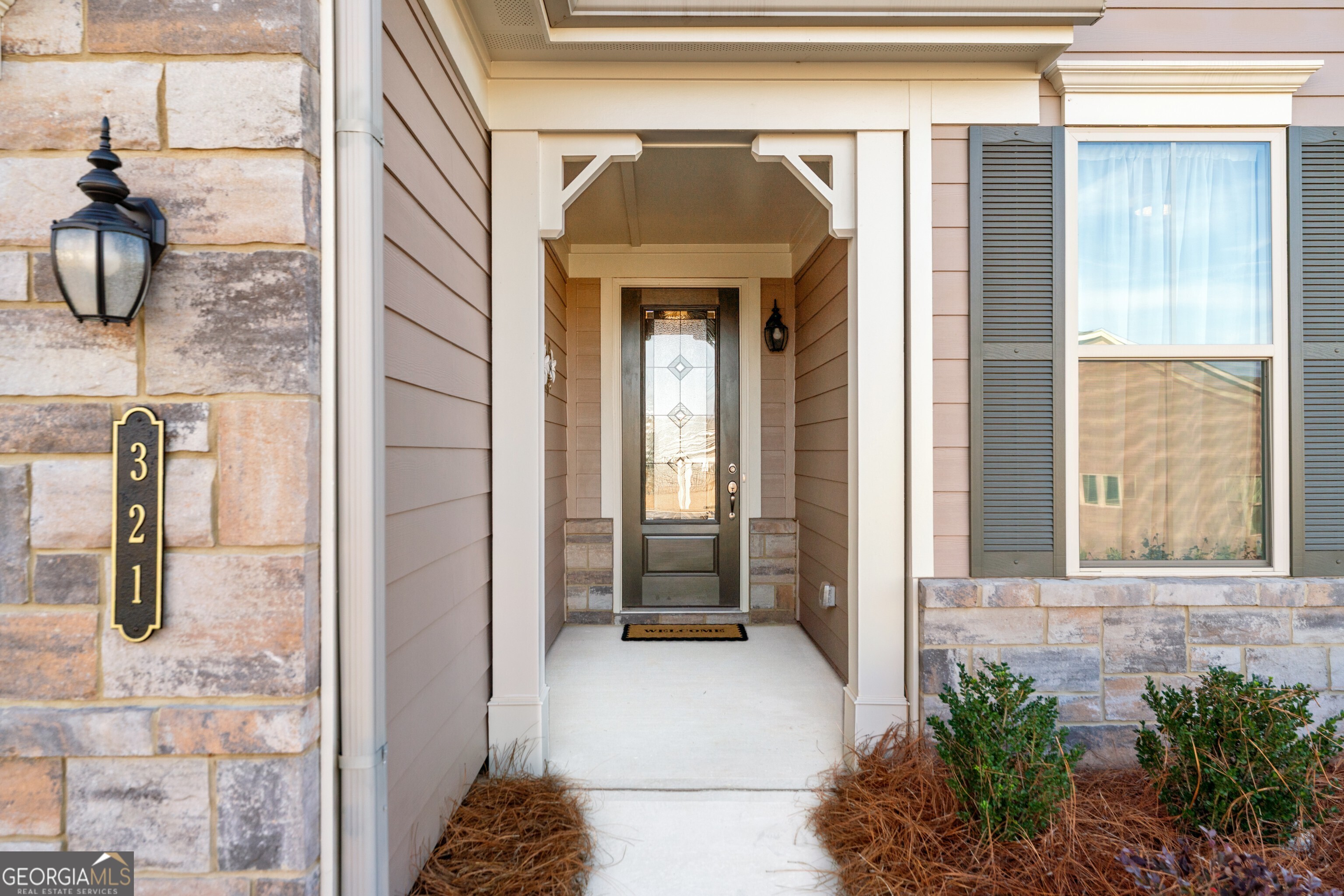321 Bear Way Property Photo 5