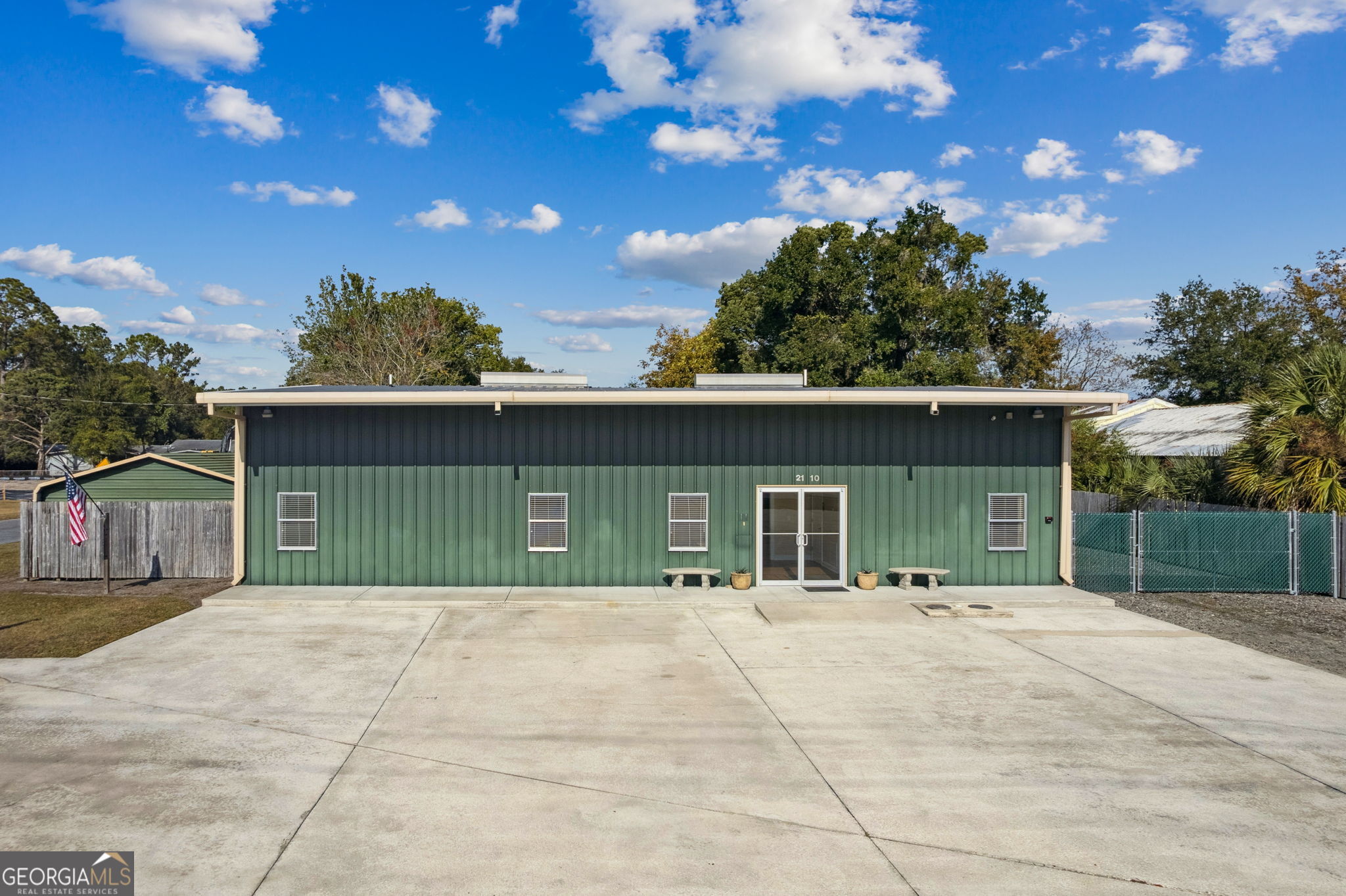 2110 Osborne Road Property Photo 3