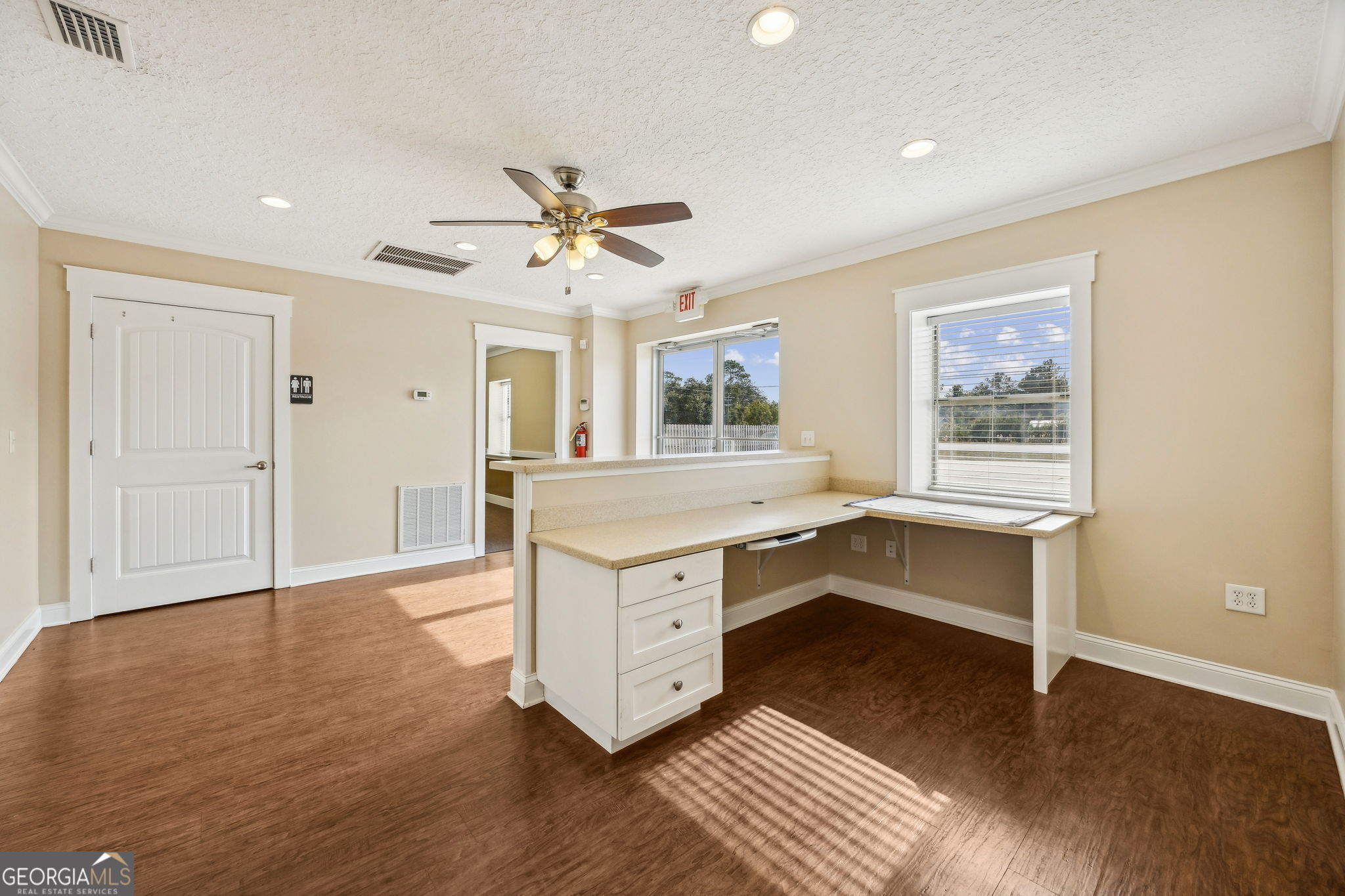 2110 Osborne Road Property Photo 16