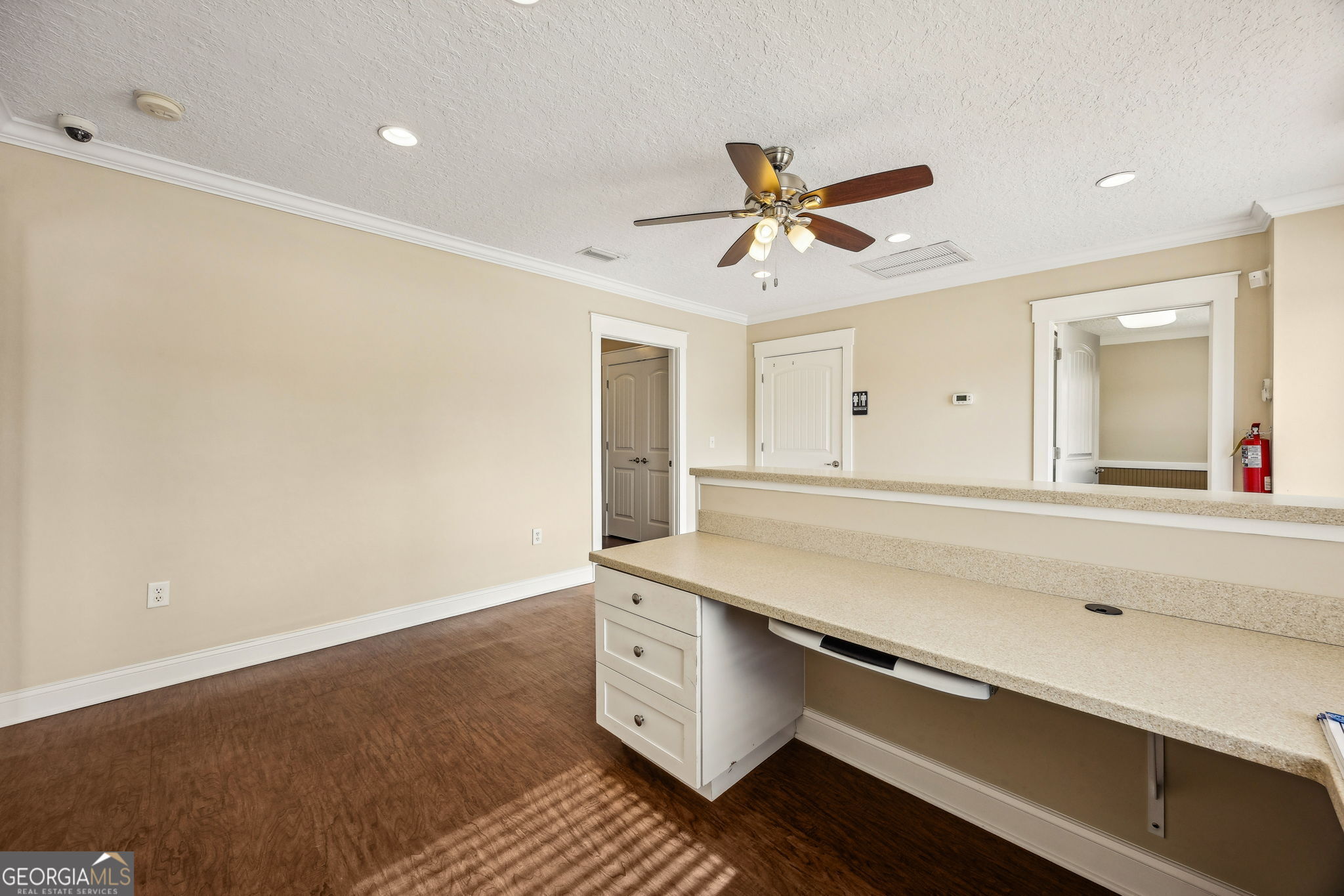 2110 Osborne Road Property Photo 17