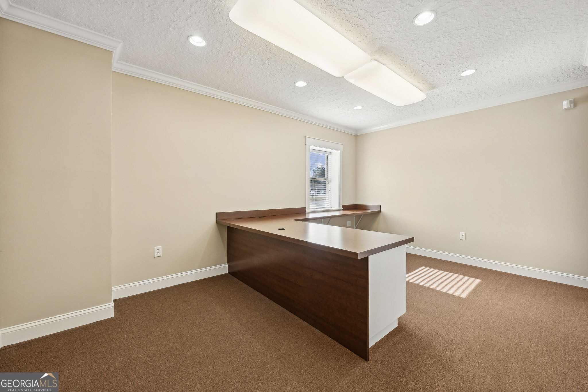 2110 Osborne Road Property Photo 22