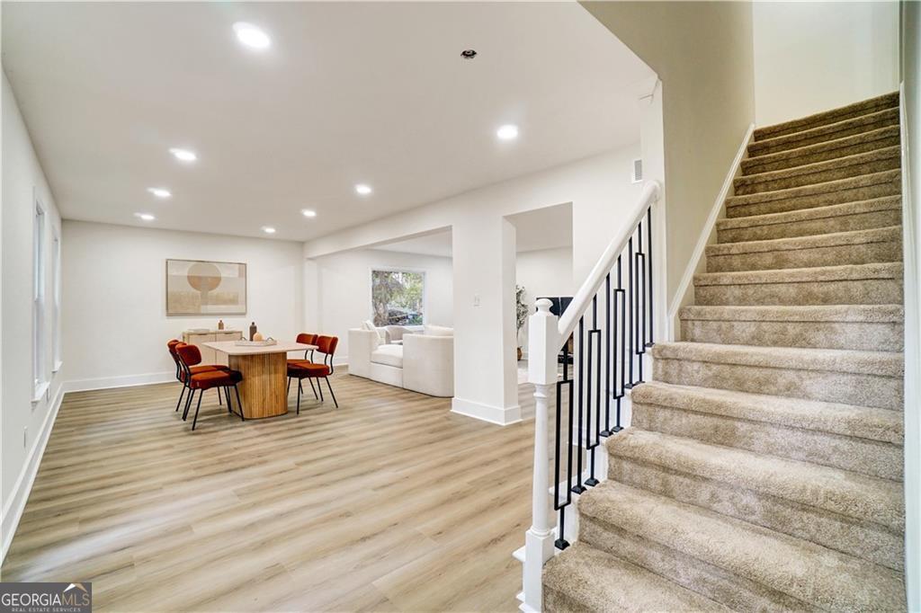 1414 Logan Circle Property Photo 2