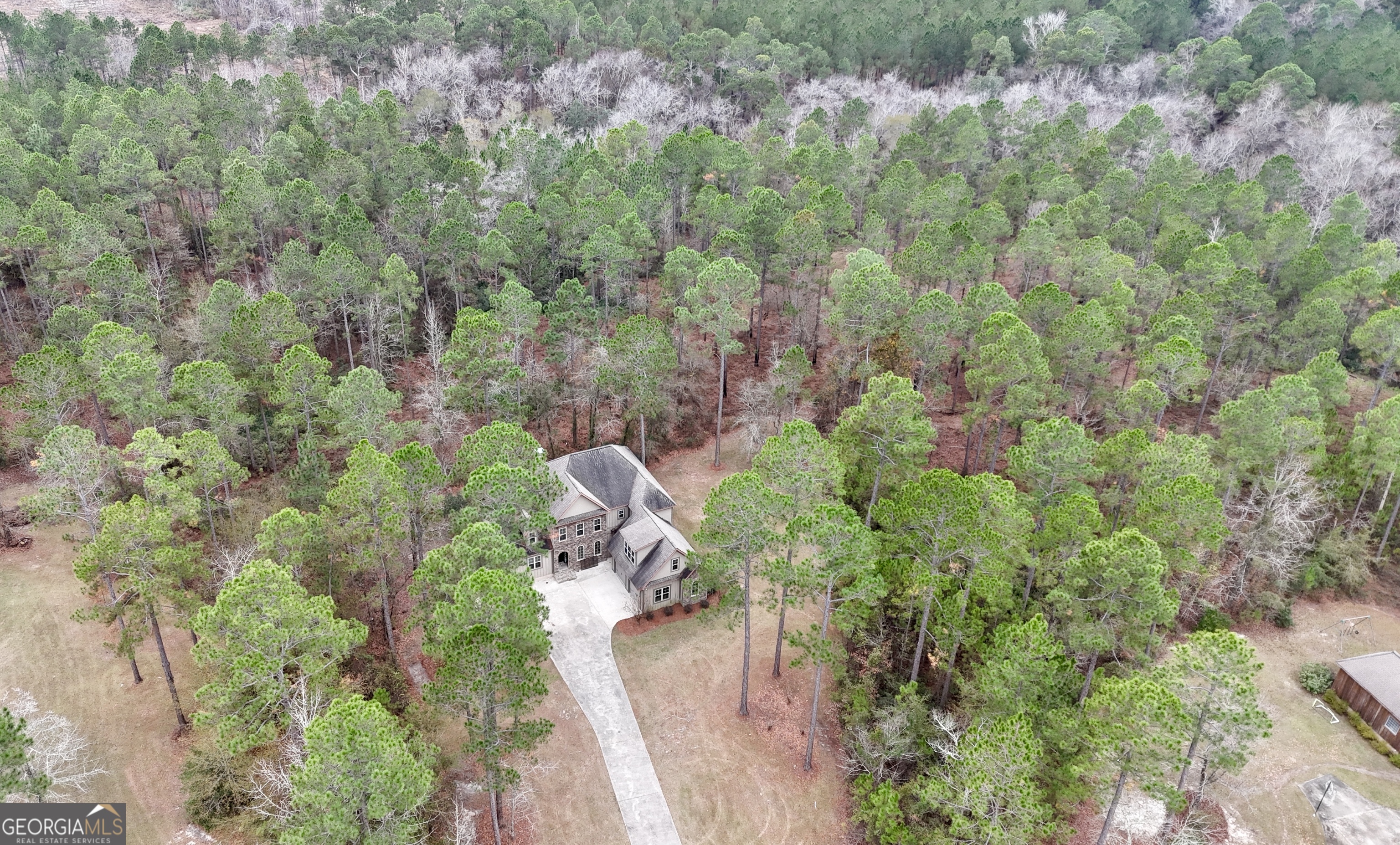 438 Highland Lakes Drive Property Photo 7