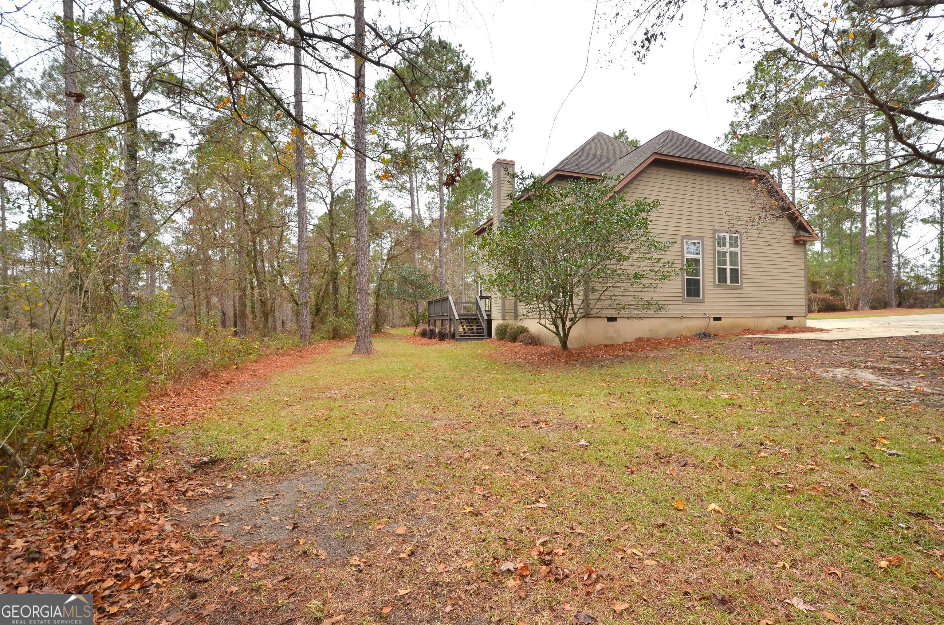438 Highland Lakes Drive Property Photo 9