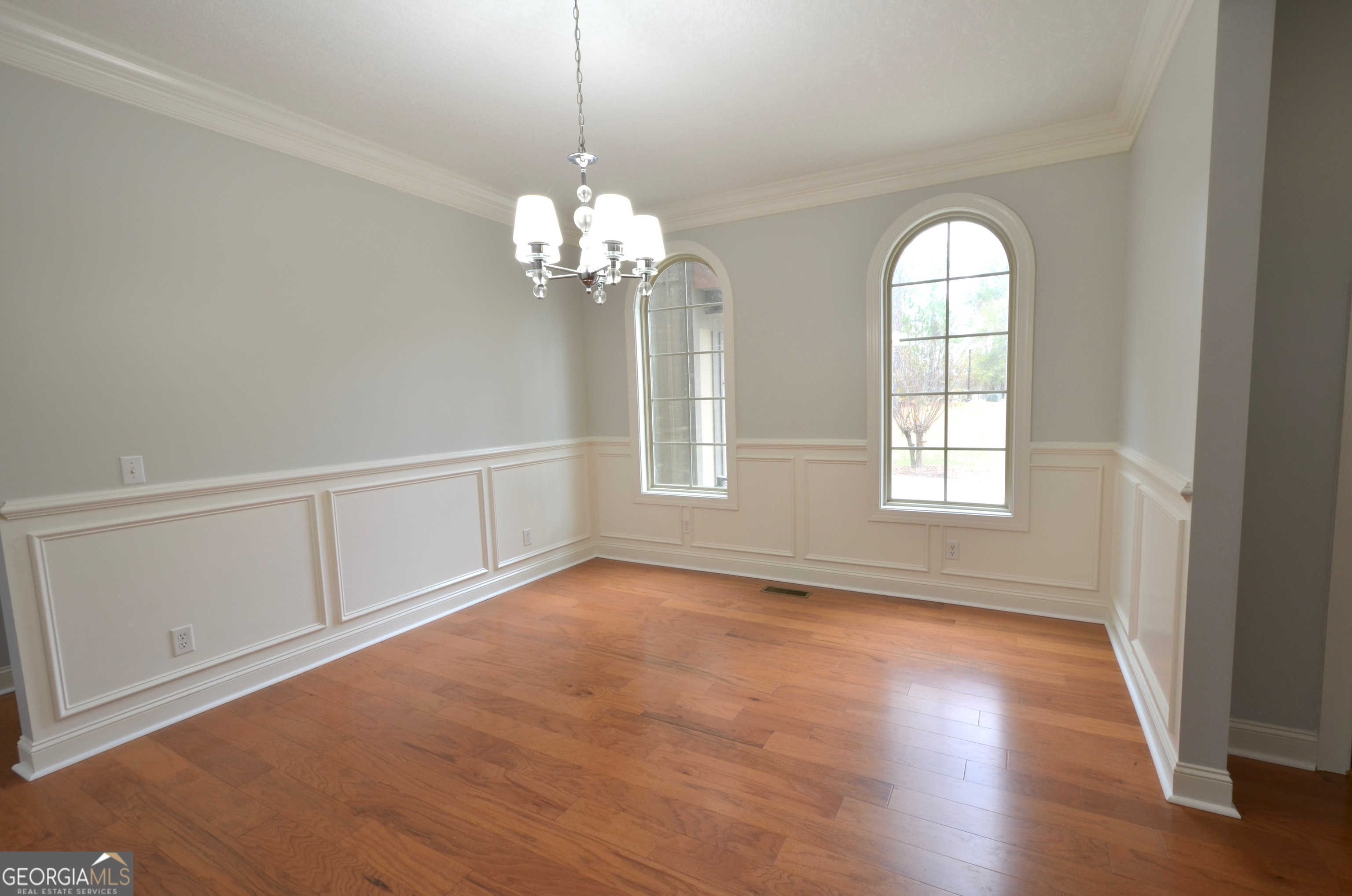 438 Highland Lakes Drive Property Photo 16