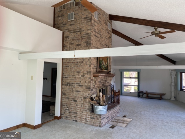 373 Western Way Property Photo 6