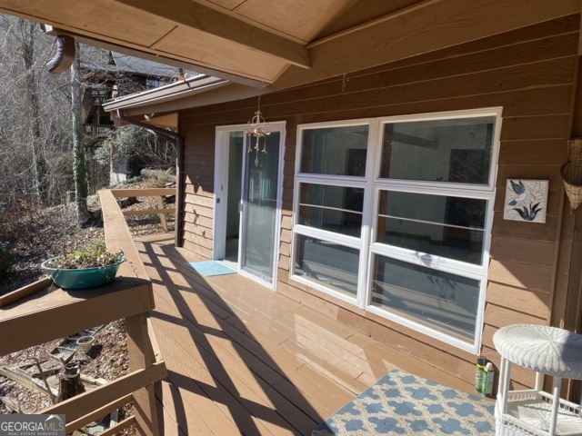 373 Western Way Property Photo 17