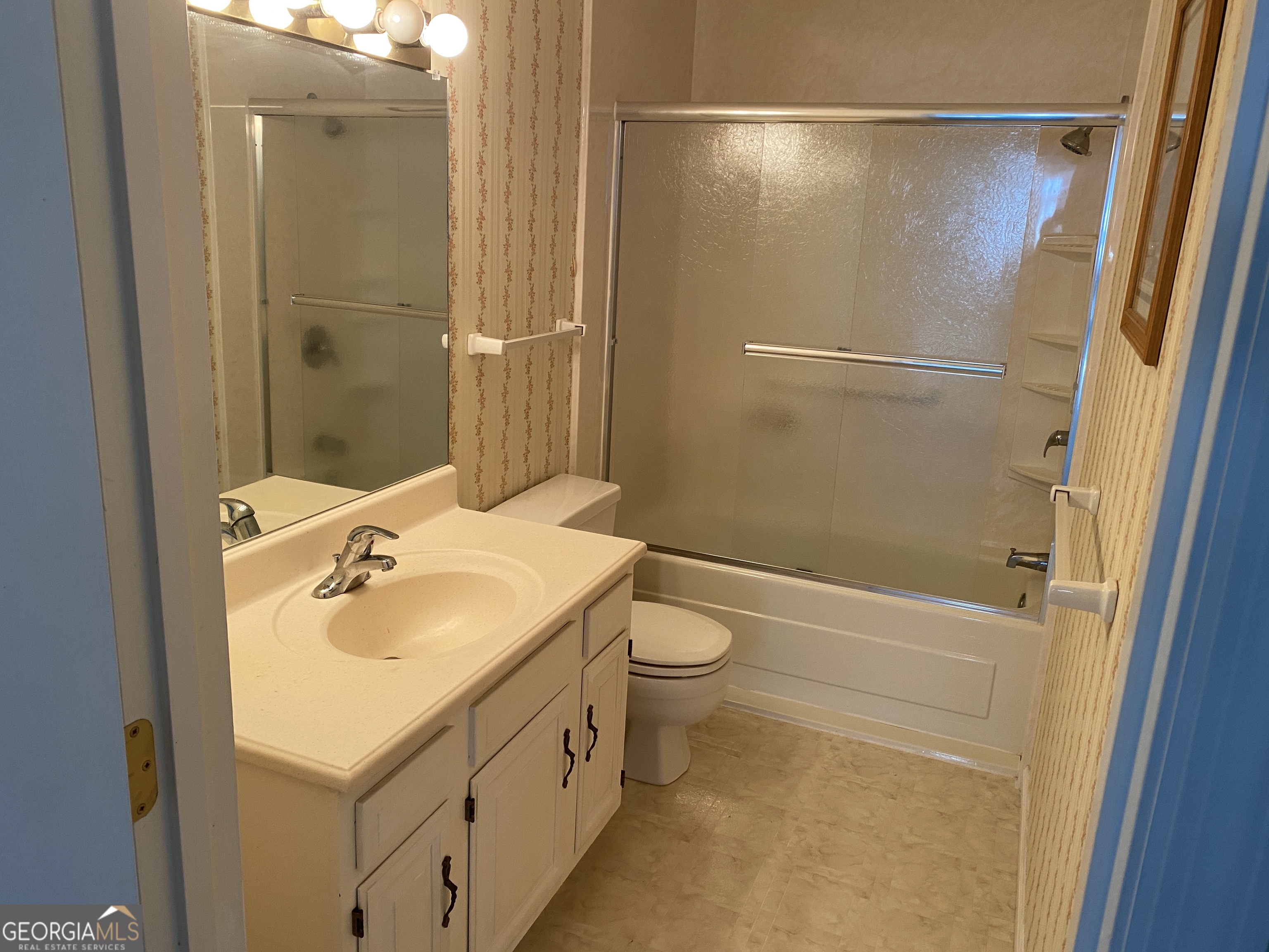 373 Western Way Property Photo 18