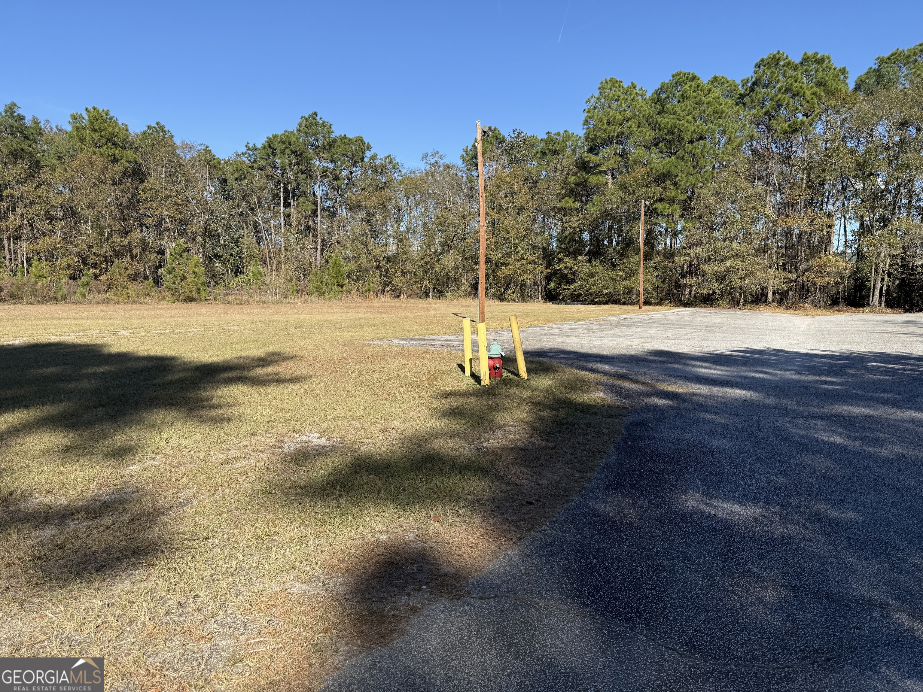 2 Ed Moore Court Property Photo 7