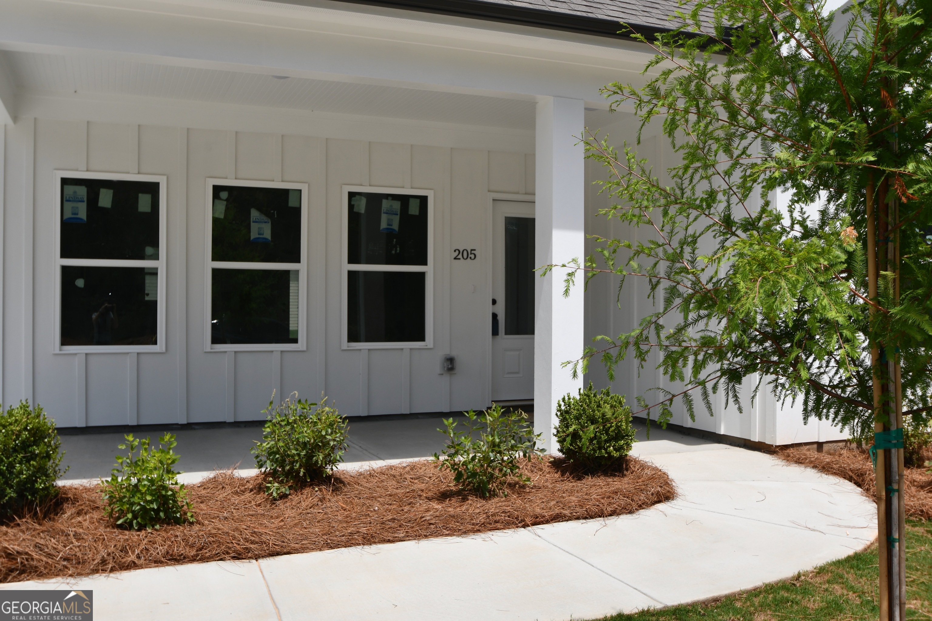 205 Timsbury Drive Property Photo 2