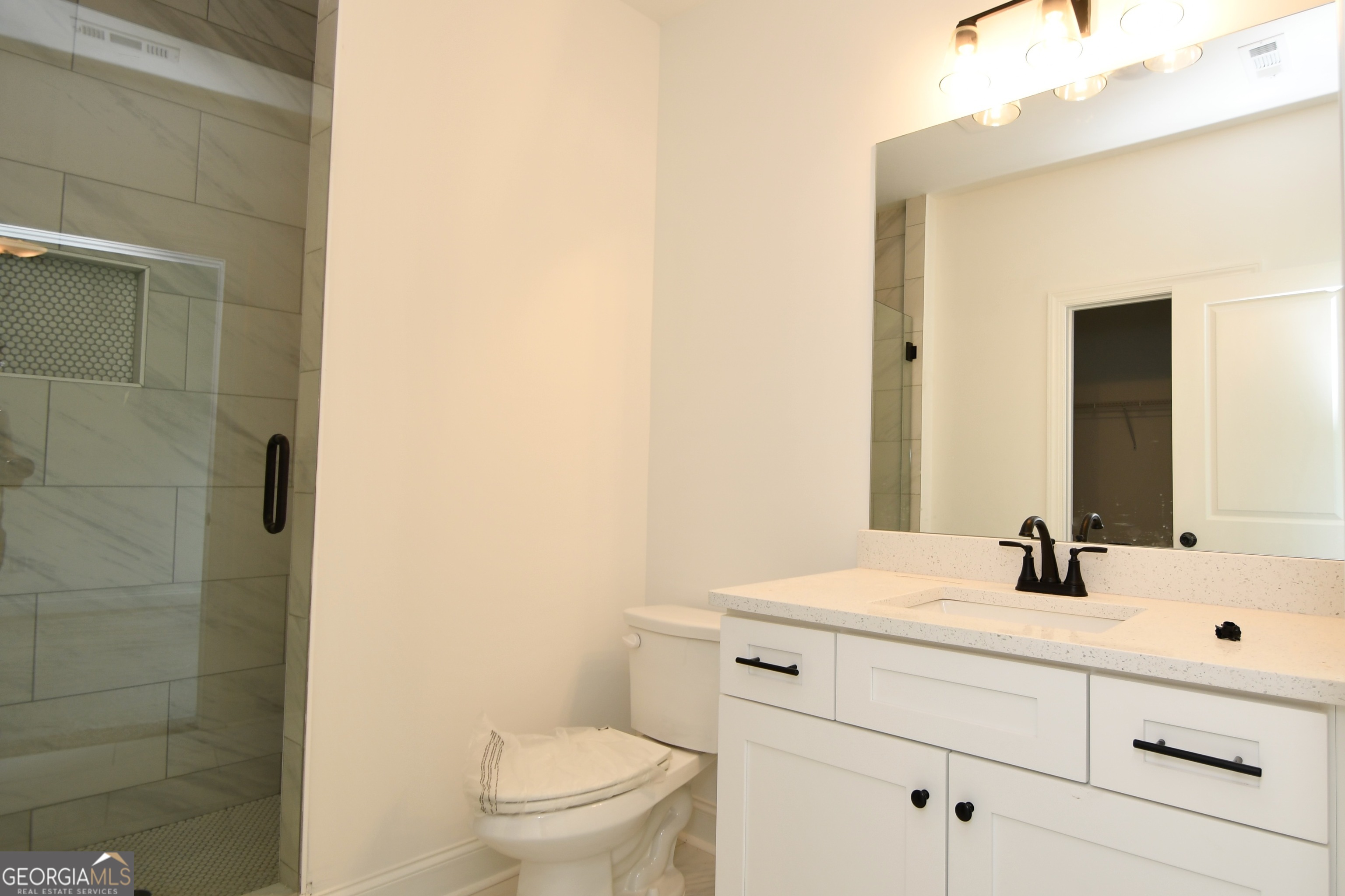 205 Timsbury Drive Property Photo 12