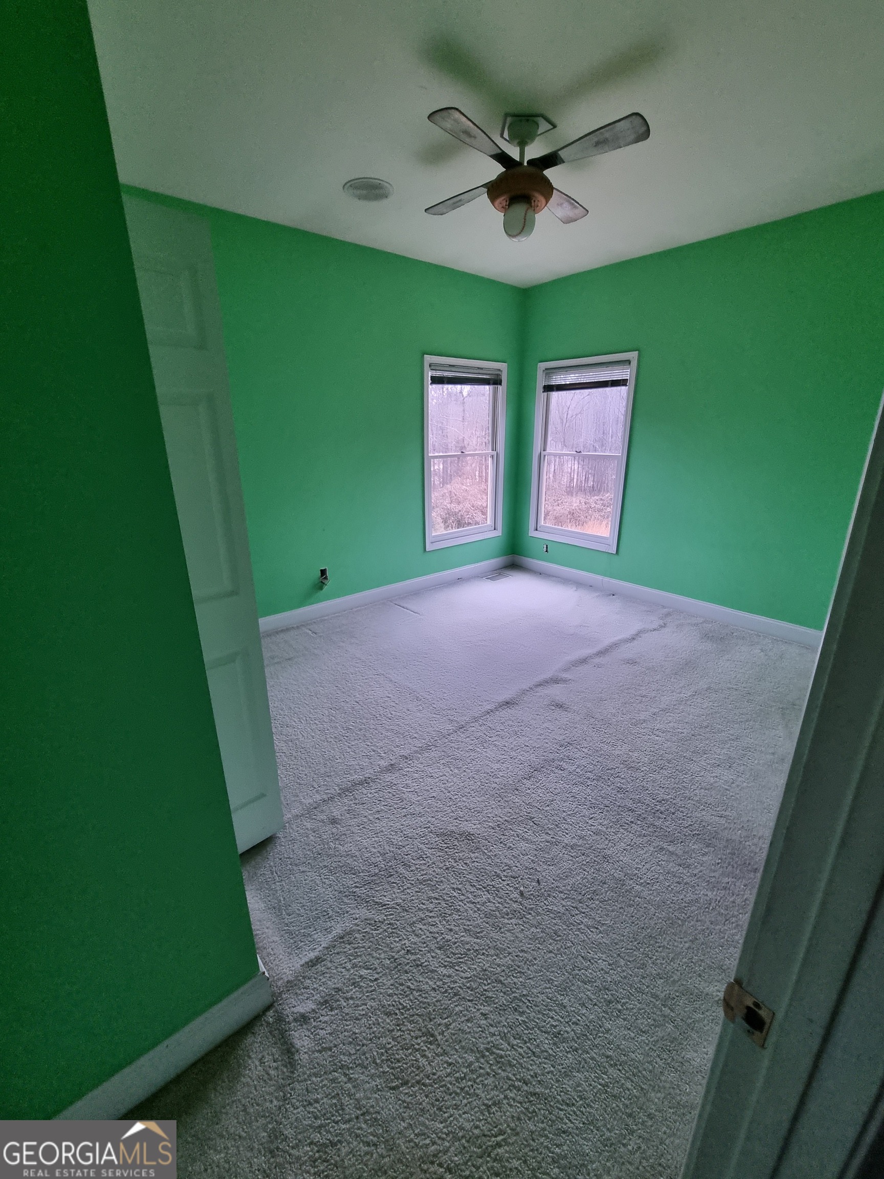 6235 Short Road Property Photo 9