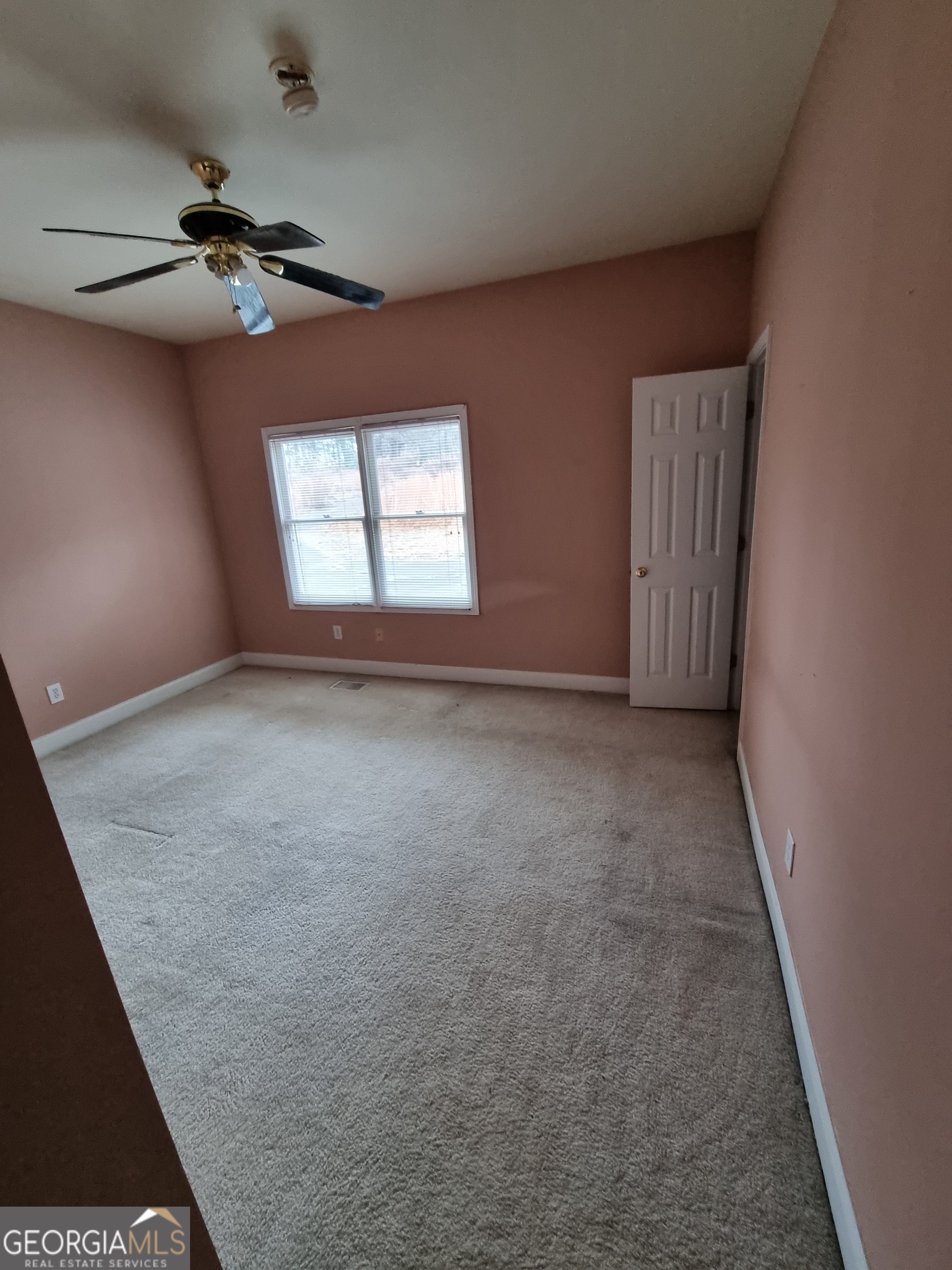 6235 Short Road Property Photo 12
