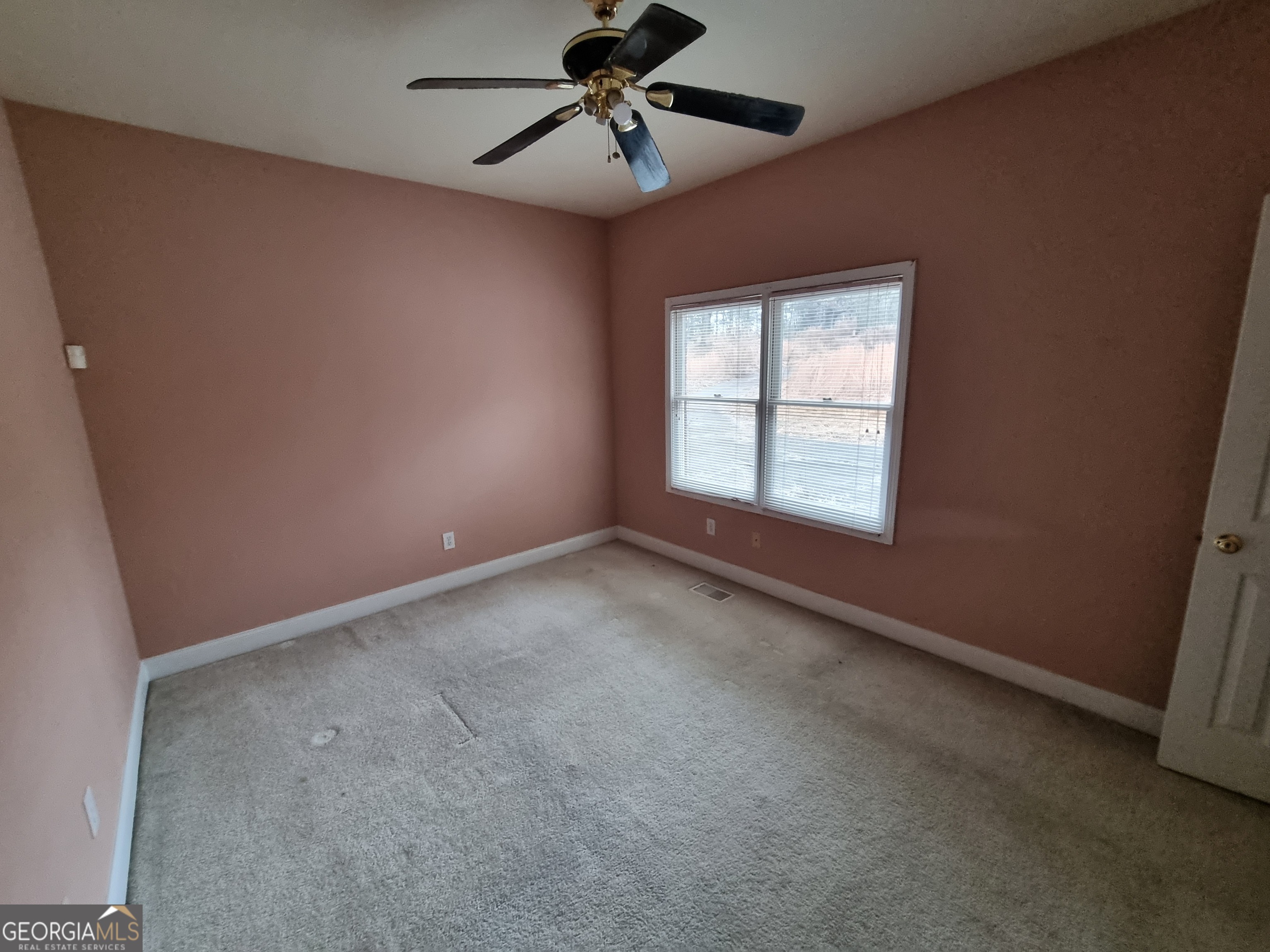 6235 Short Road Property Photo 13