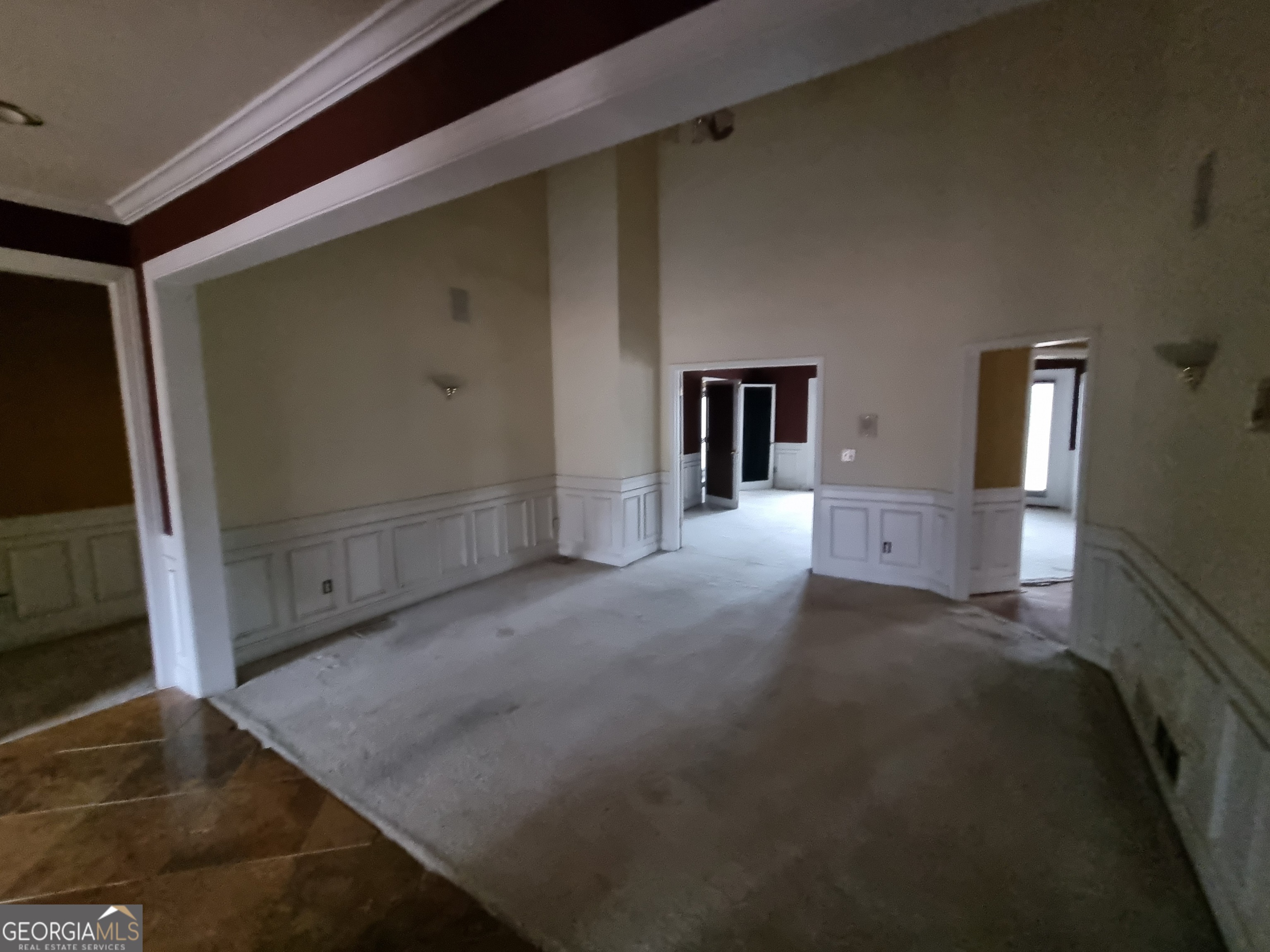 6235 Short Road Property Photo 17