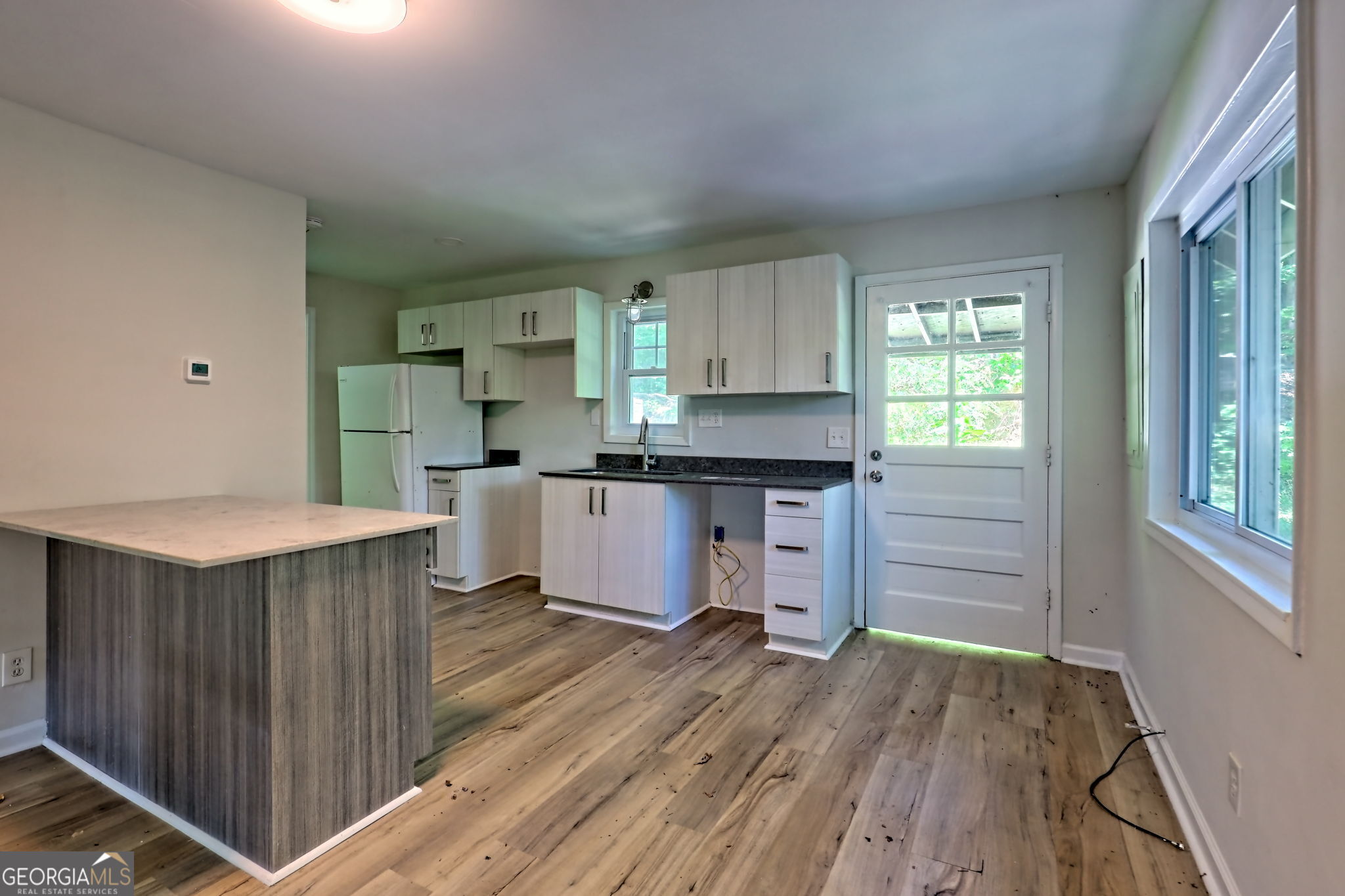 11 Electric Avenue Property Photo 7